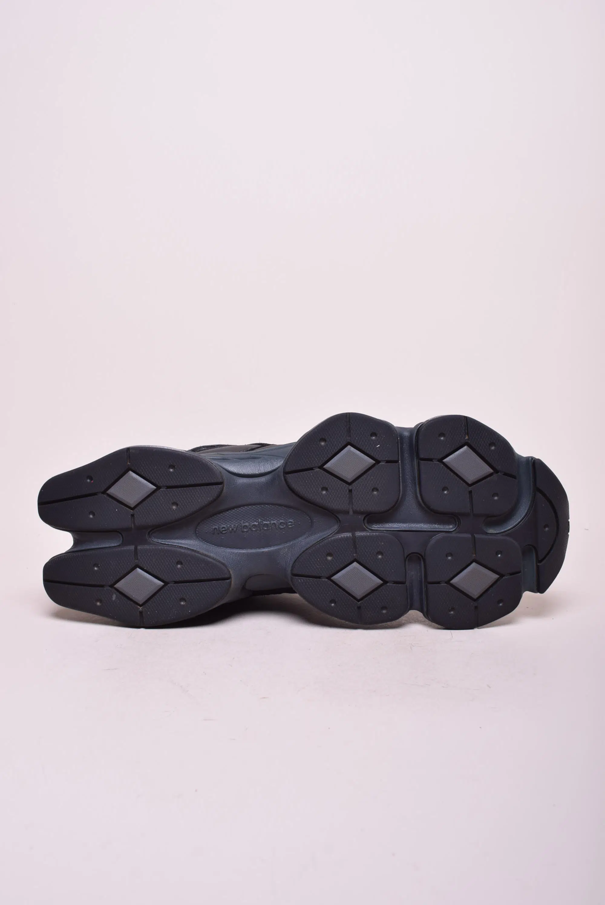 Sneakers barbati 9060 [2]