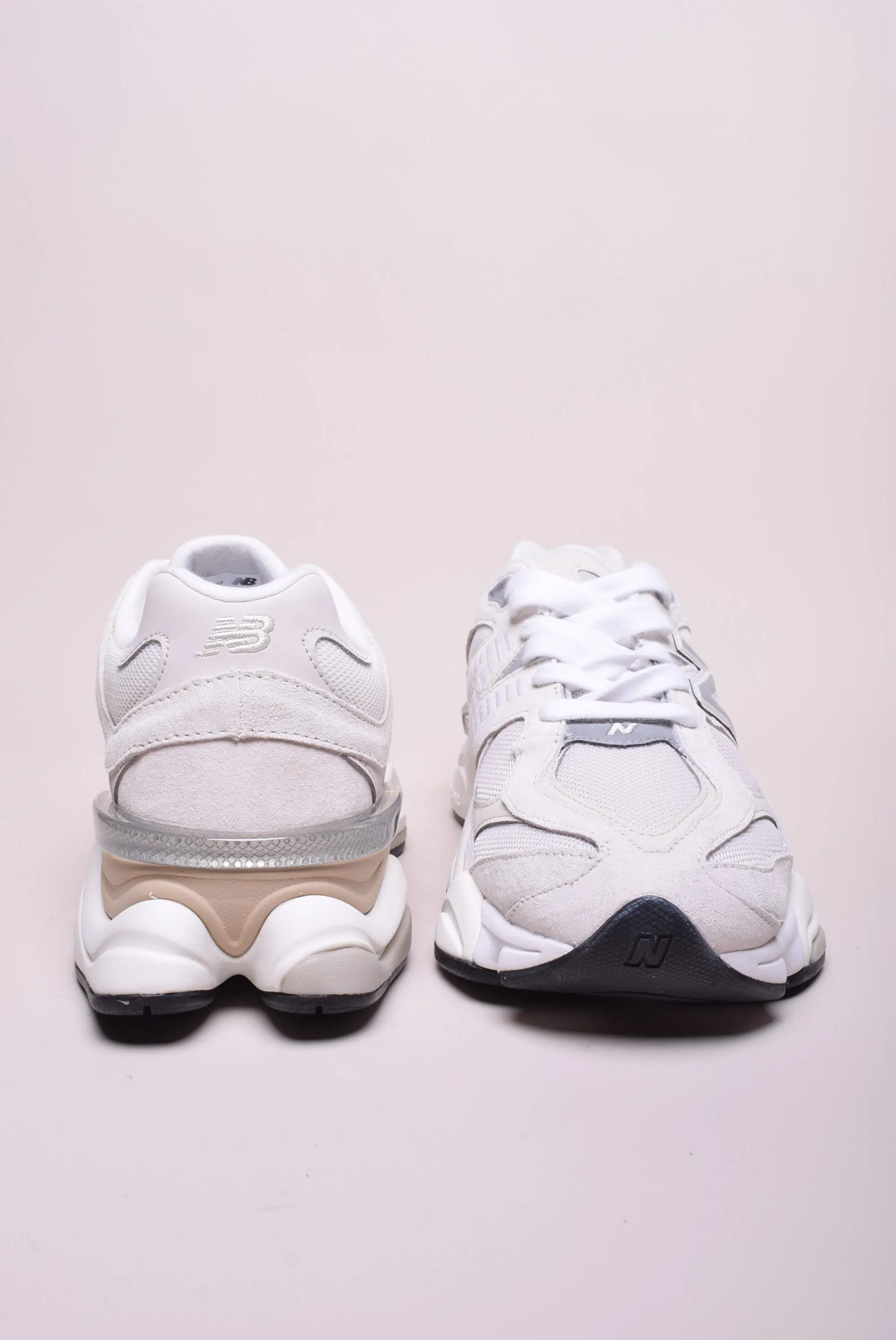 Sneakers barbati 9060 [3]