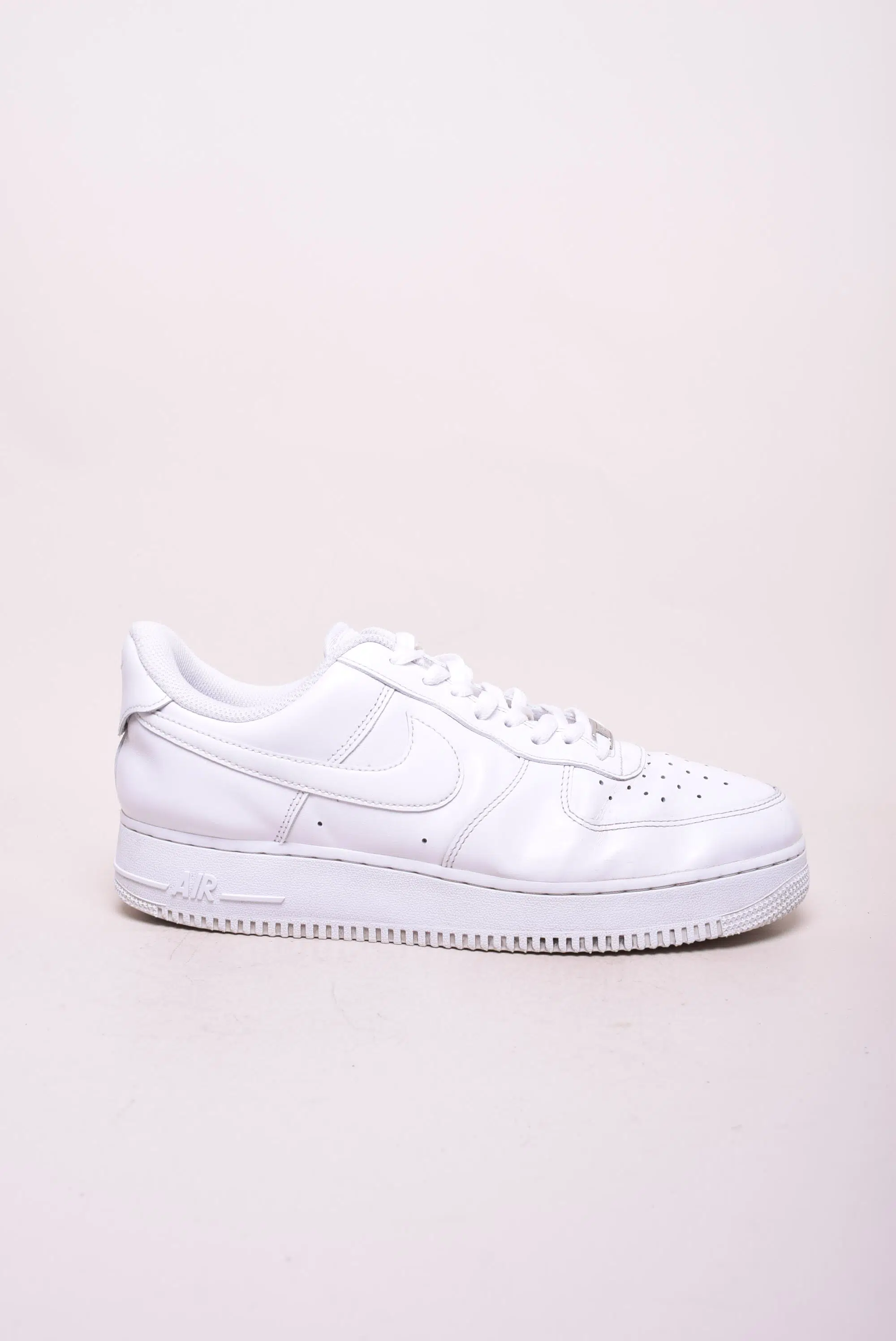 Adidasi barbati Air Force 1