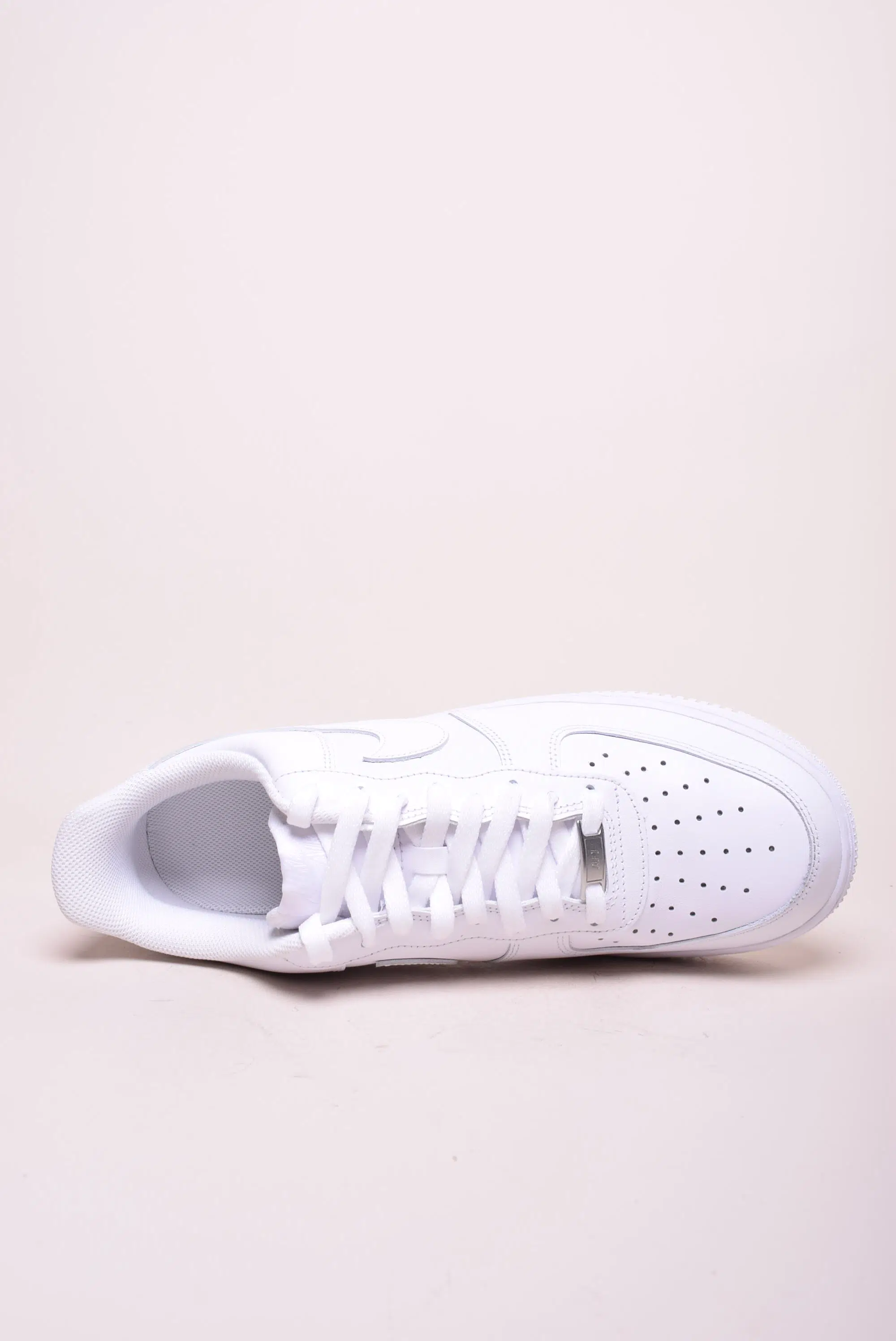 Sneakers barbati Air Force 1 '07 [4]