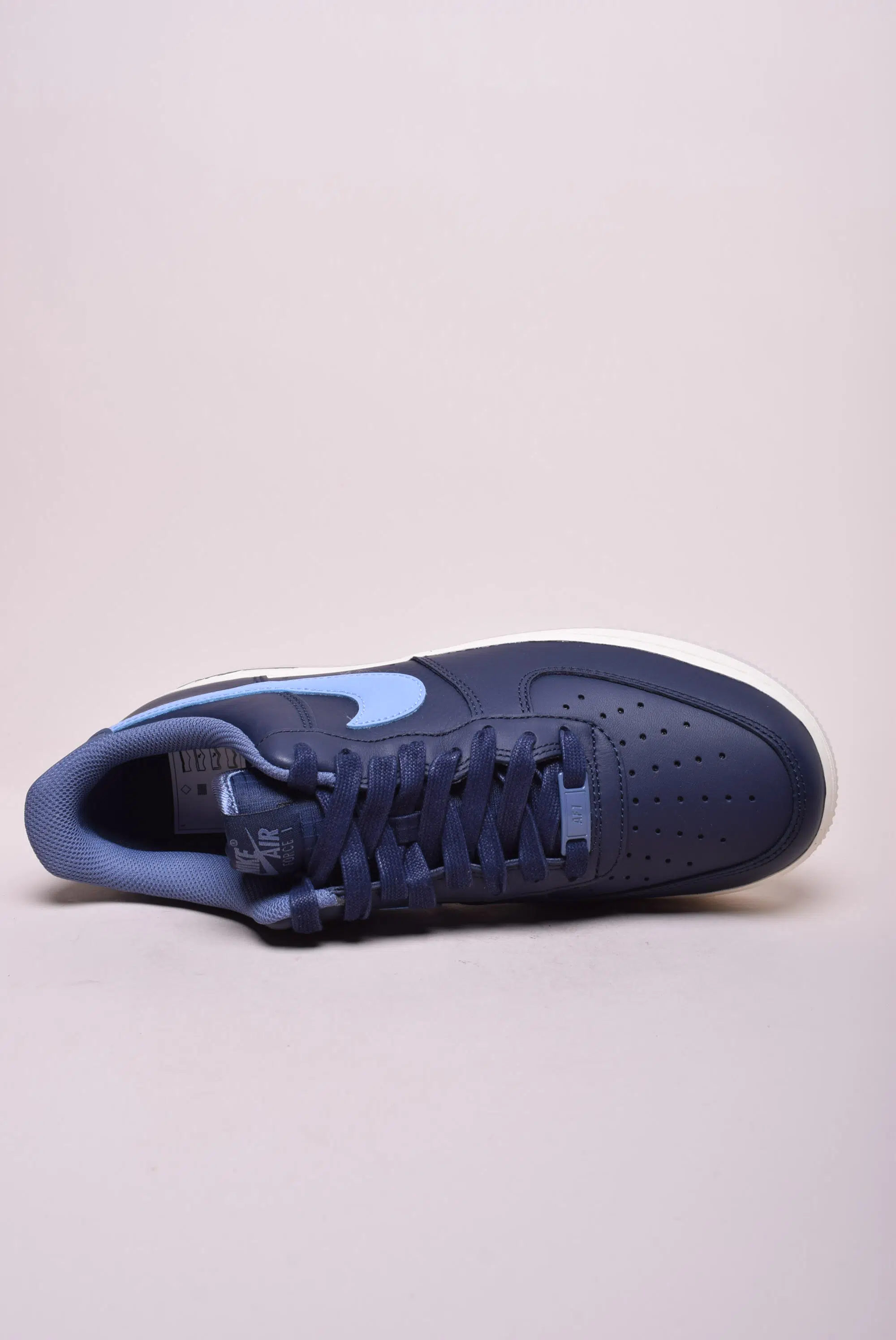 Sneakers barbati Air Force 1 '07 [4]