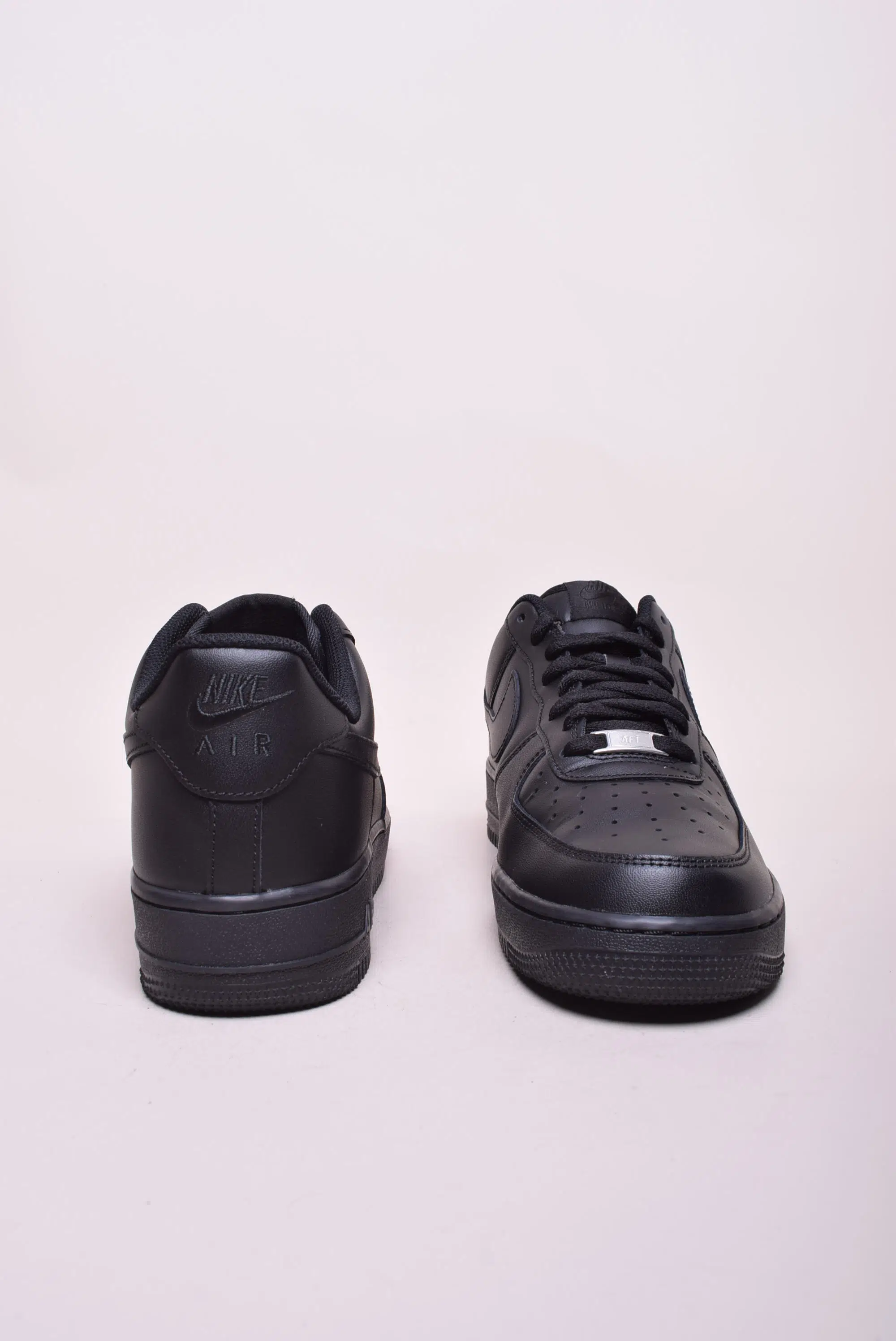 Sneakers barbati Air Force 1 '07 [3]
