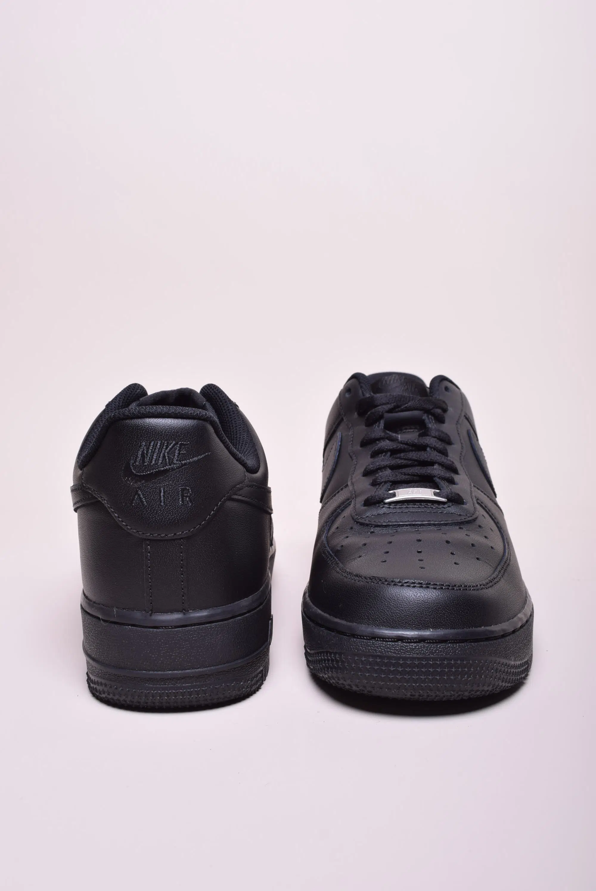 Sneakers barbati Air Force 1 '07 [3]