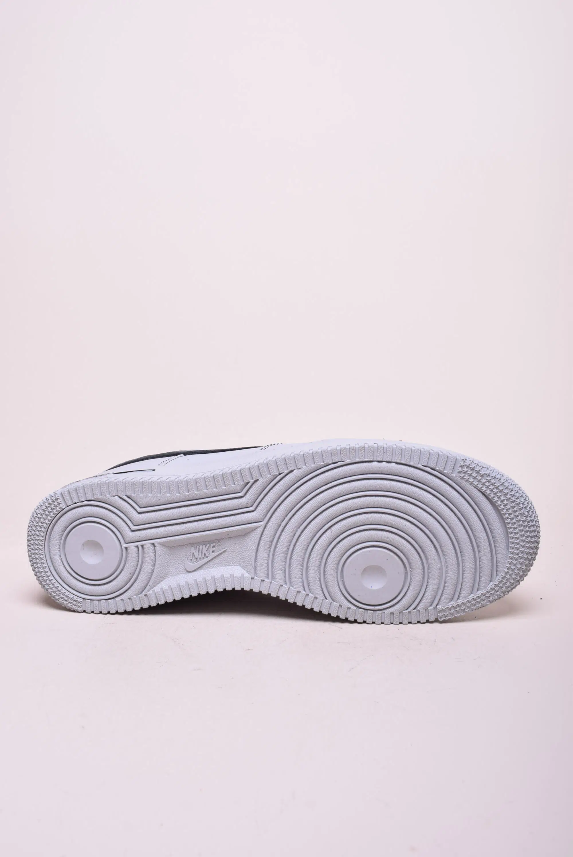 Sneakers barbati Air Force 1 [2]