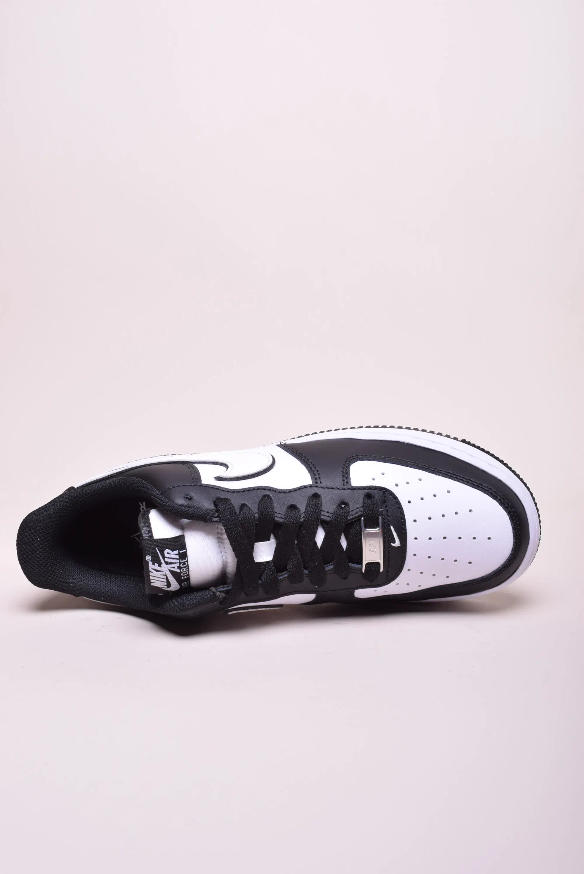 Sneakers barbati Air Force 1 [4]