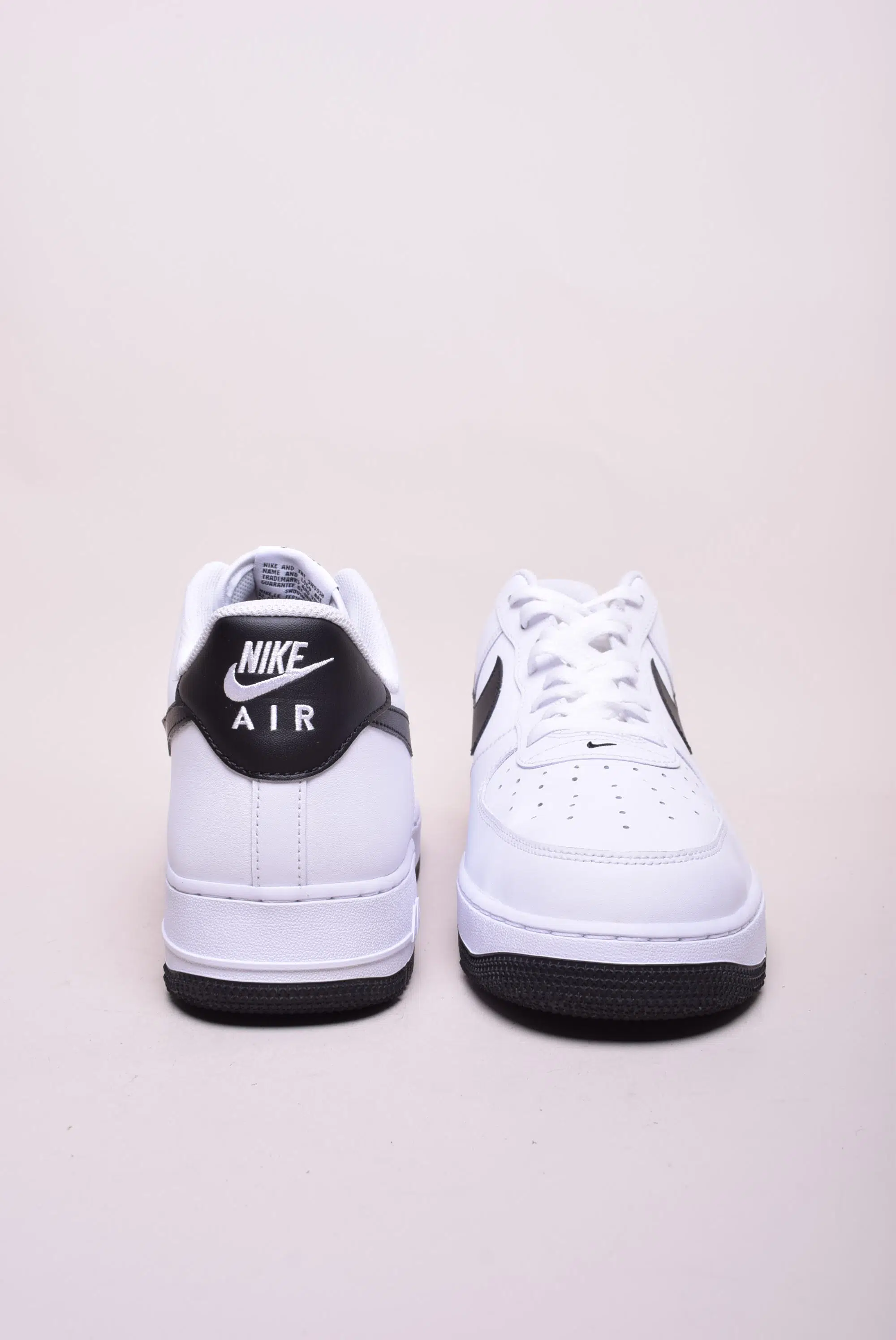 Sneakers barbati Air Force 1 [3]