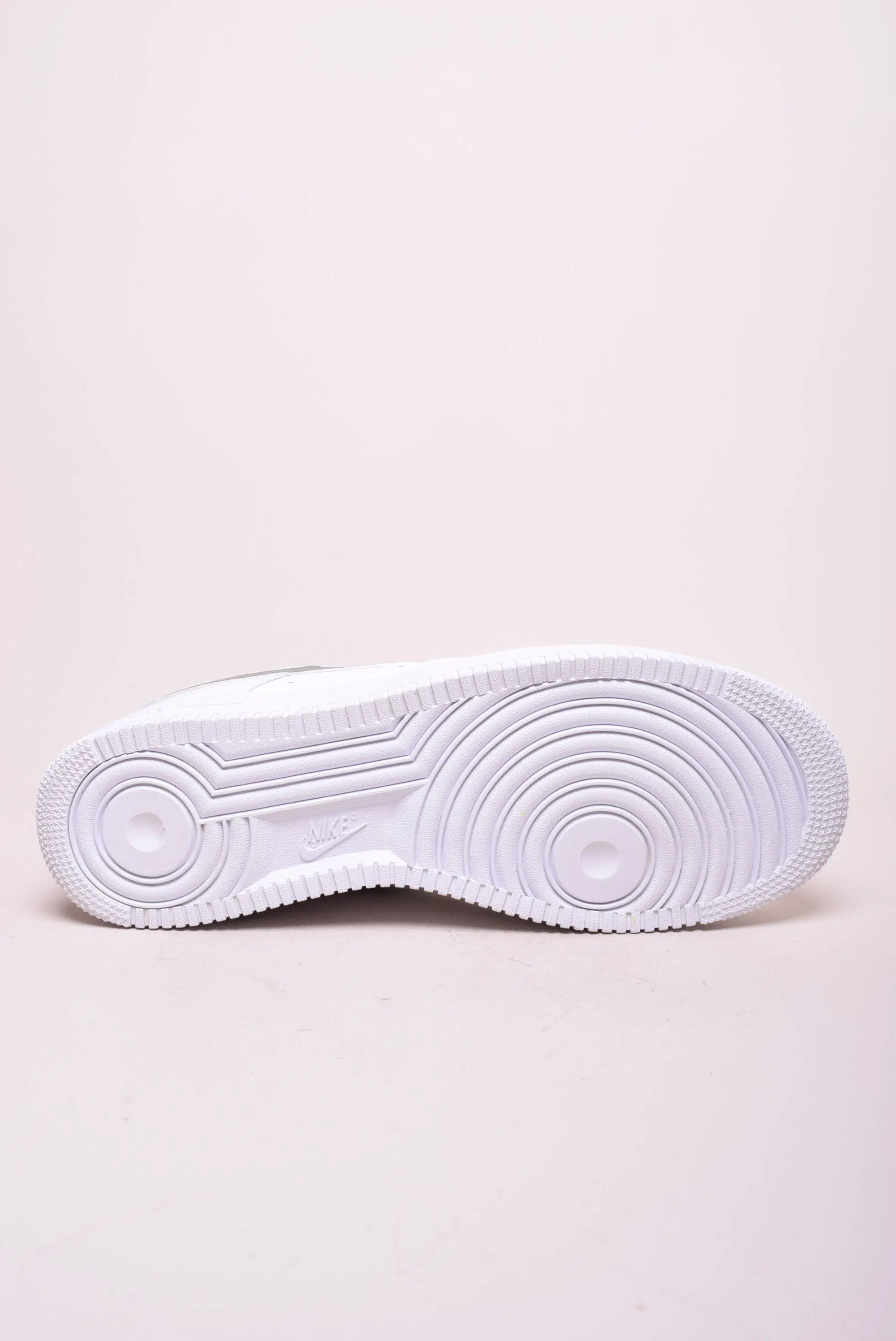 Sneakers barbati Air Force 1 [2]