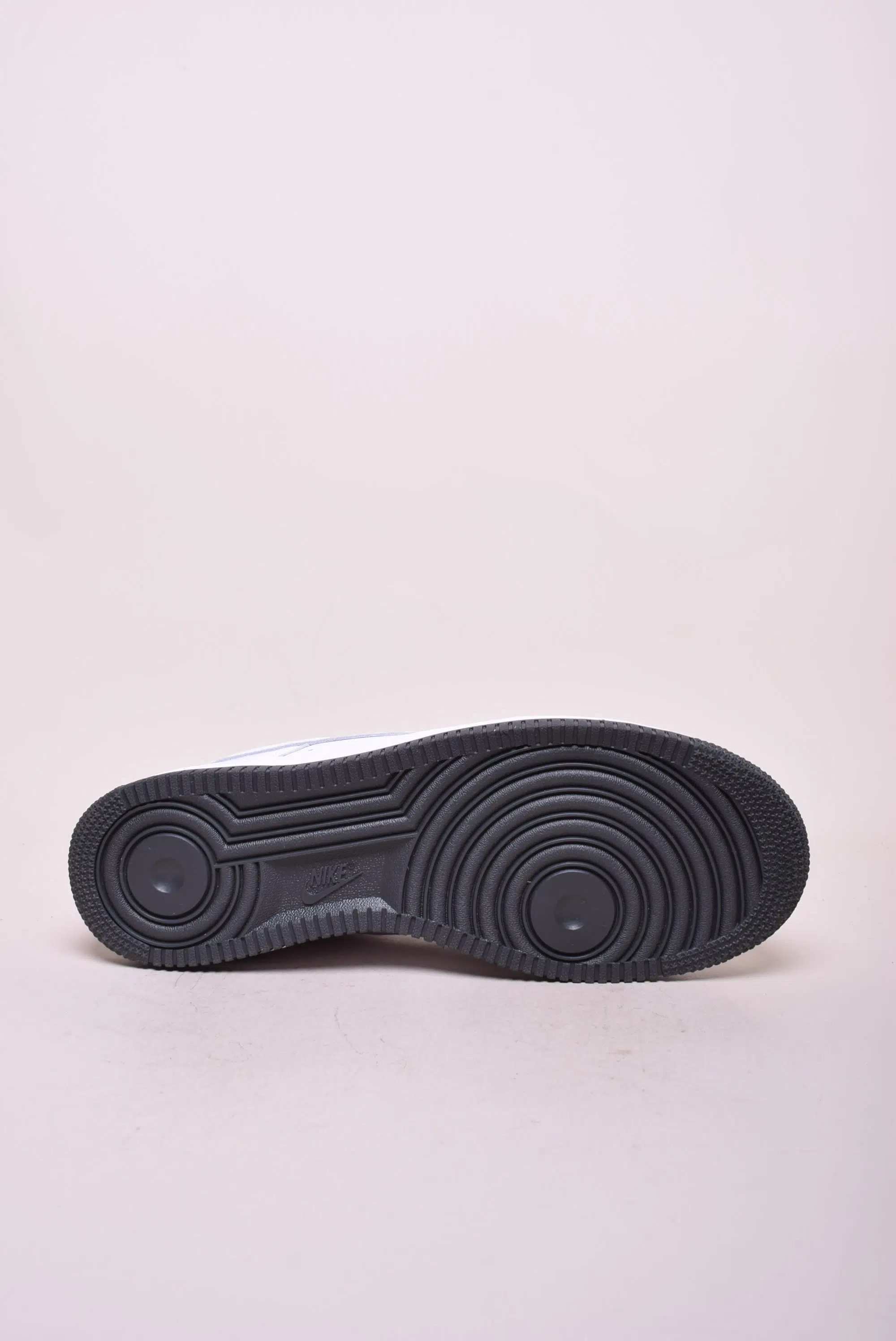 Sneakers barbati Air Force 1 [2]