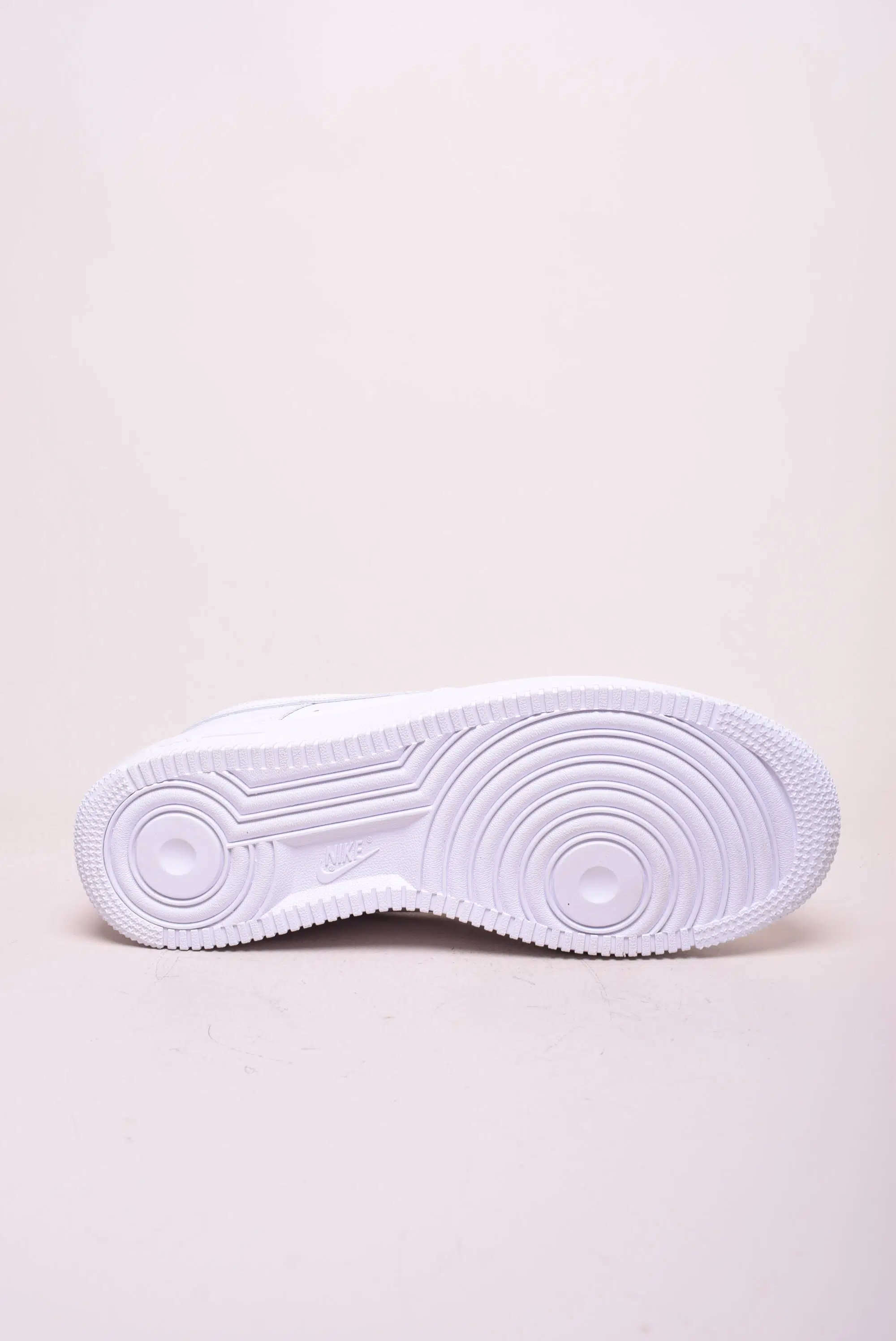 Sneakers barbati Air Force 1 [2]