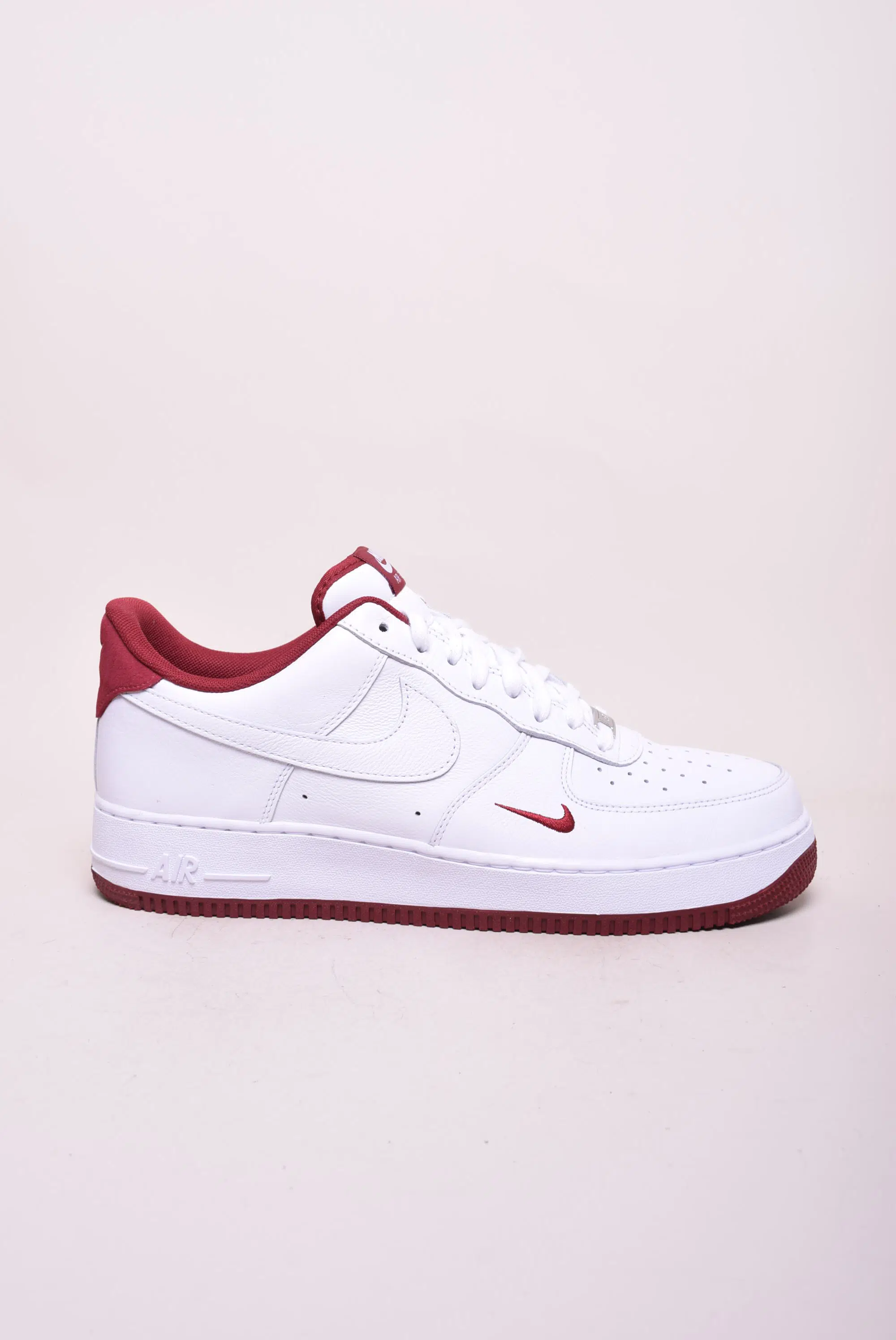 Adidasi barbati Air Force 1