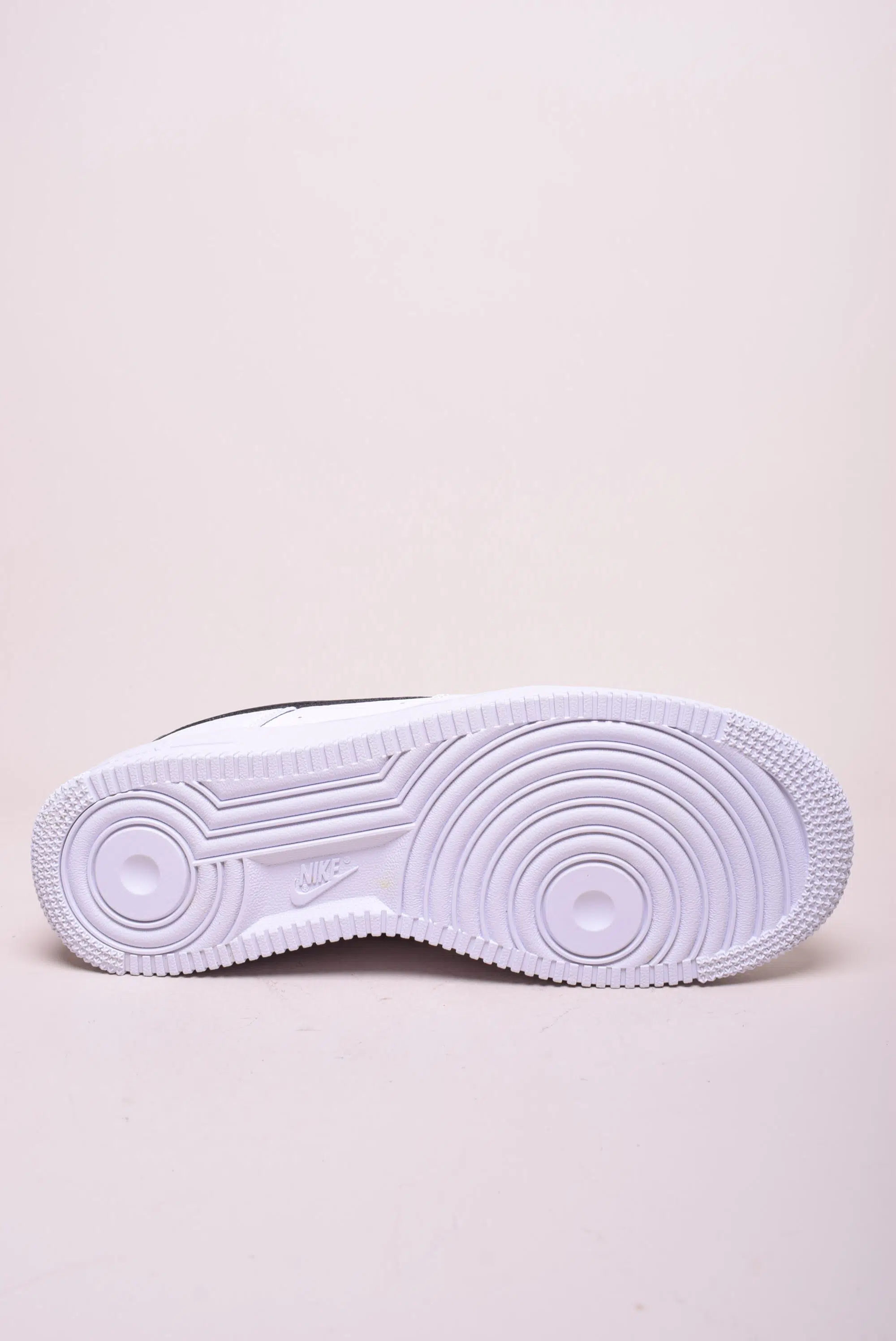 Sneakers barbati Air Force 1 [2]