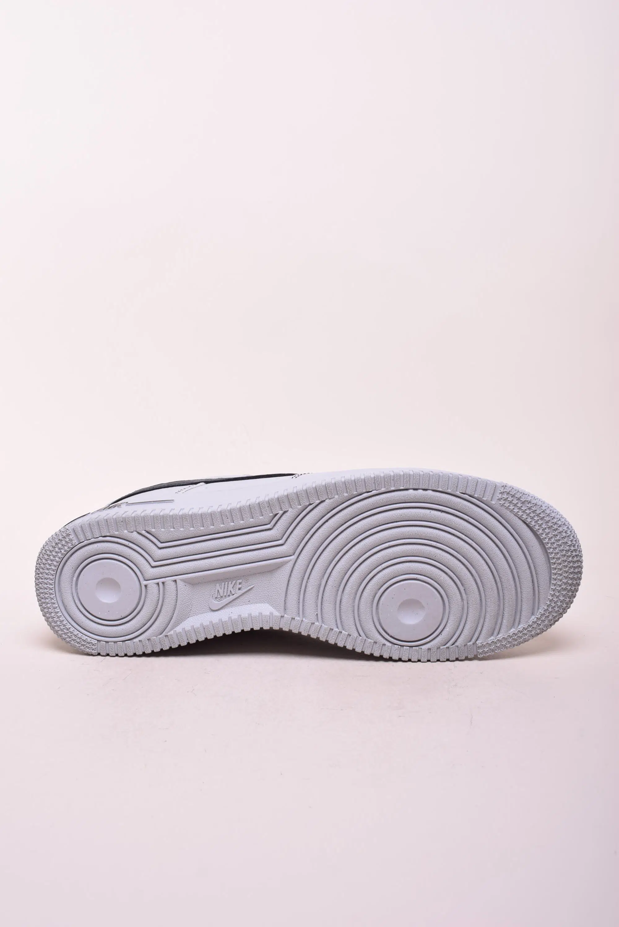 Sneakers barbati Air Force 1 [2]