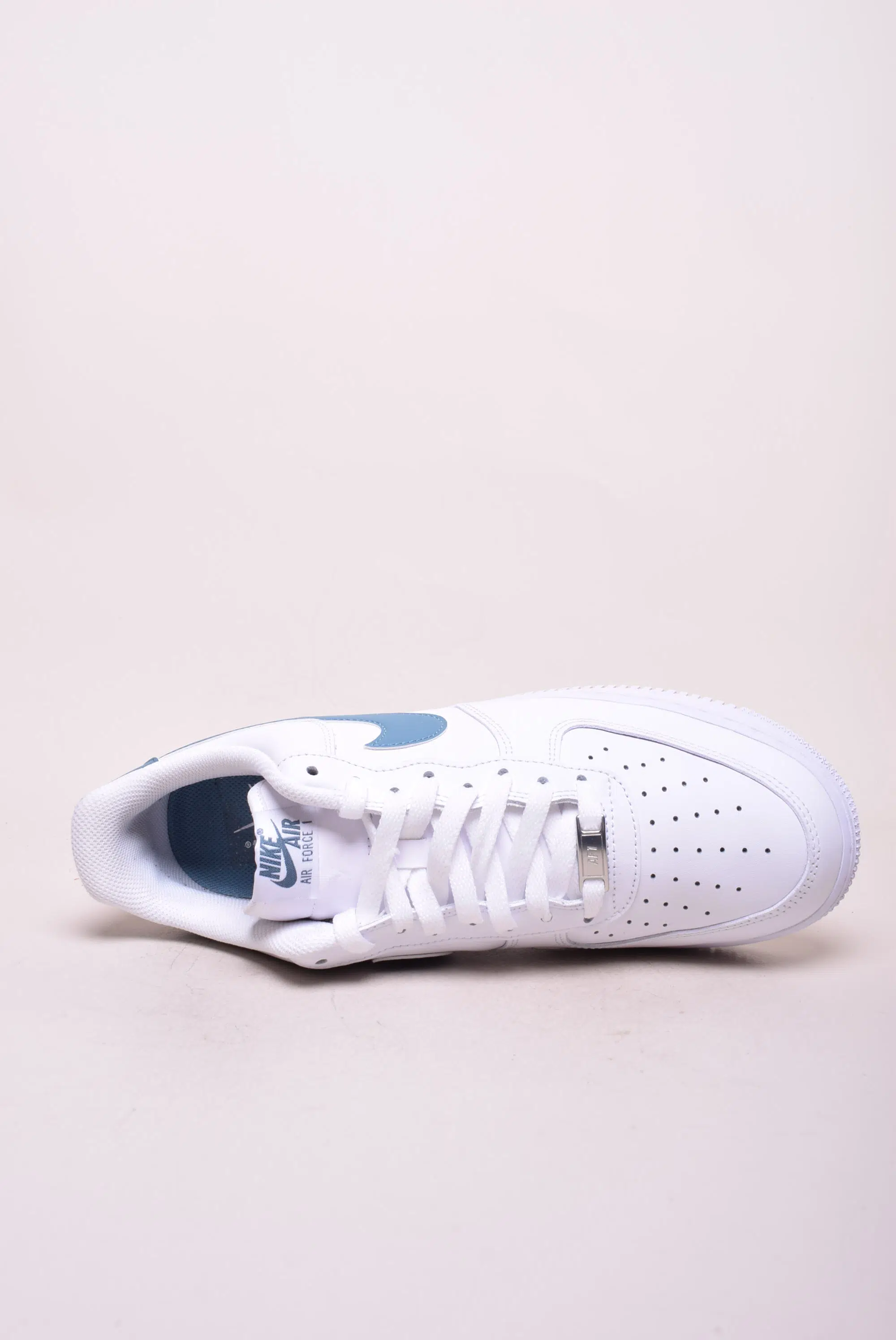 Sneakers barbati Air Force 1 [4]
