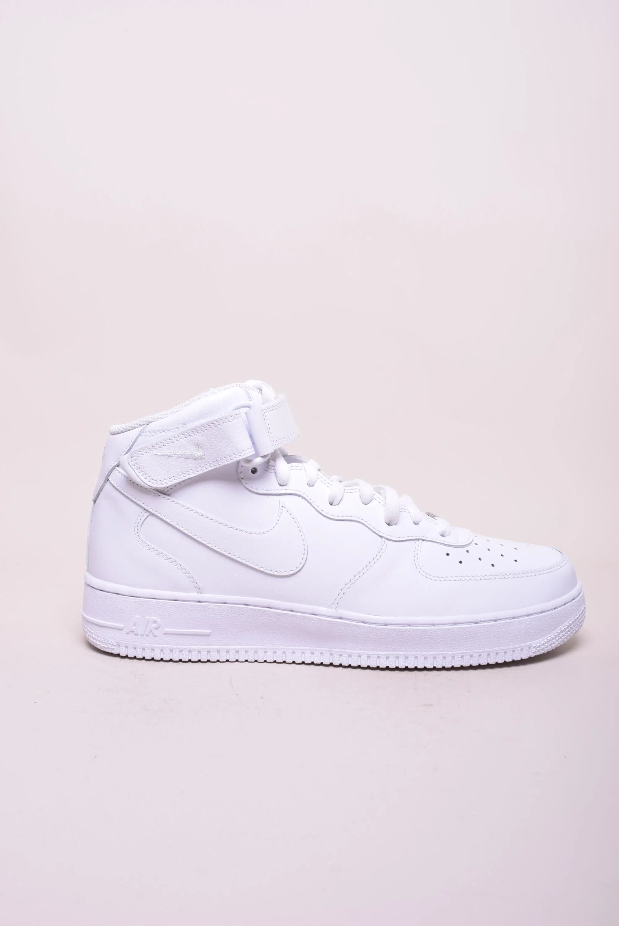 Sneakers barbati Air Force 1 Mid
