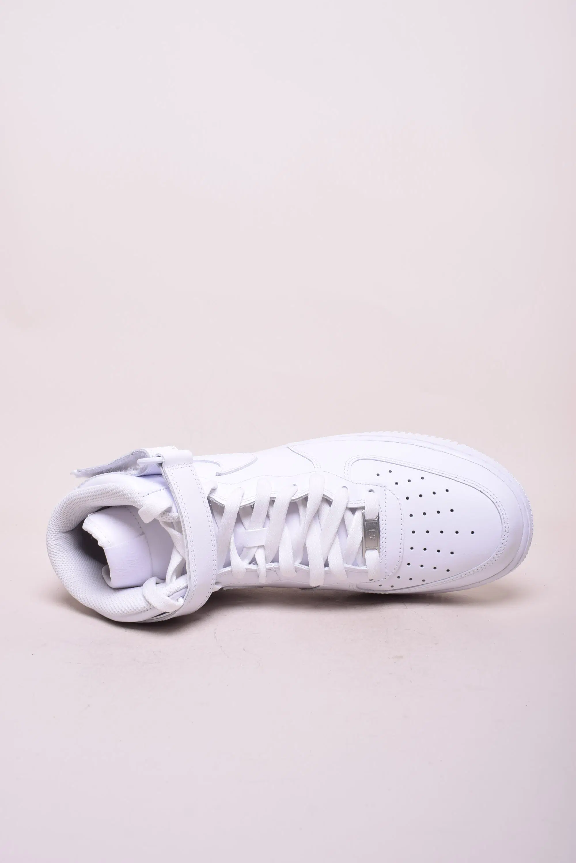 Sneakers barbati Air Force 1 Mid [4]