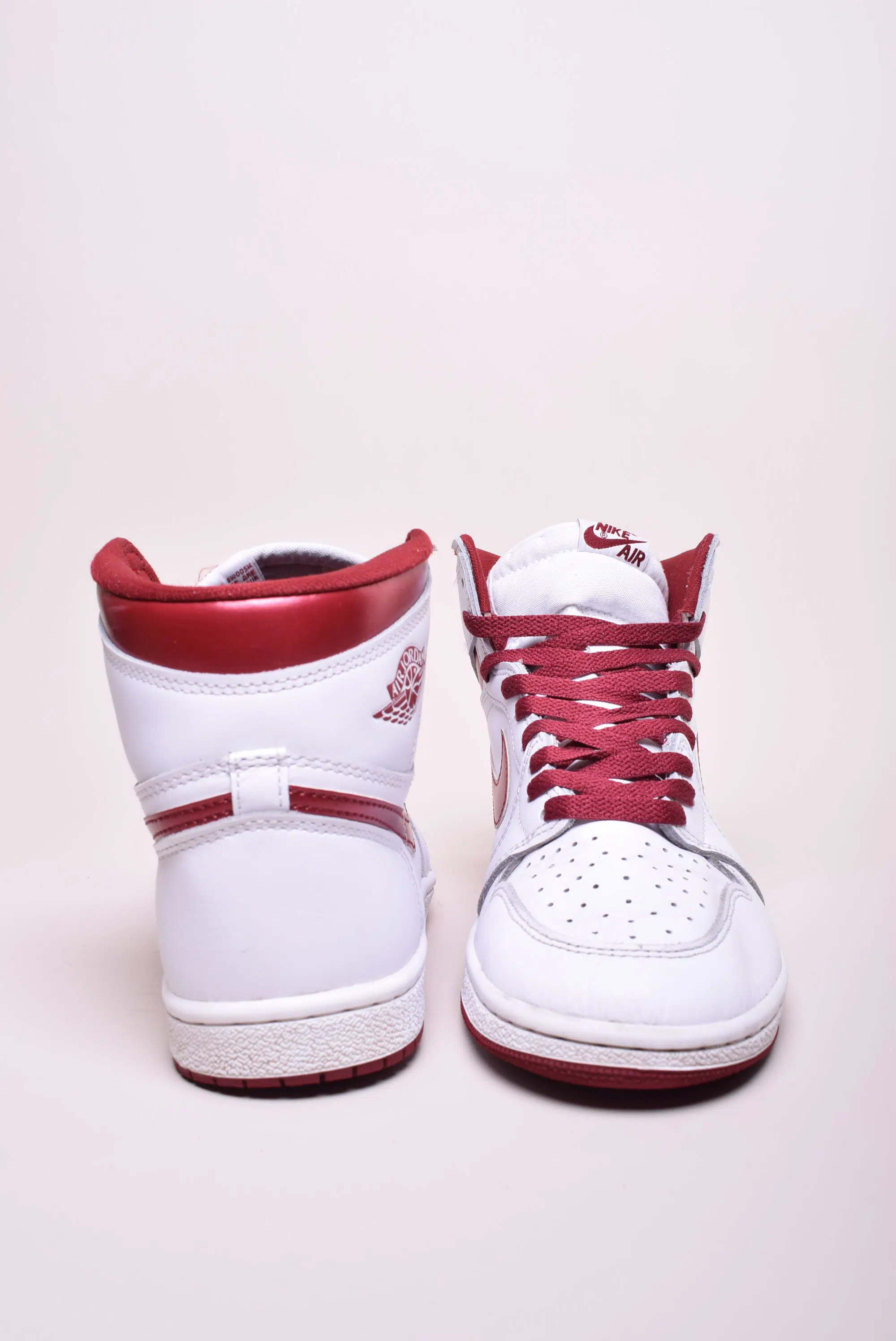 Sneakers barbati Air Jordan 1 High [3]
