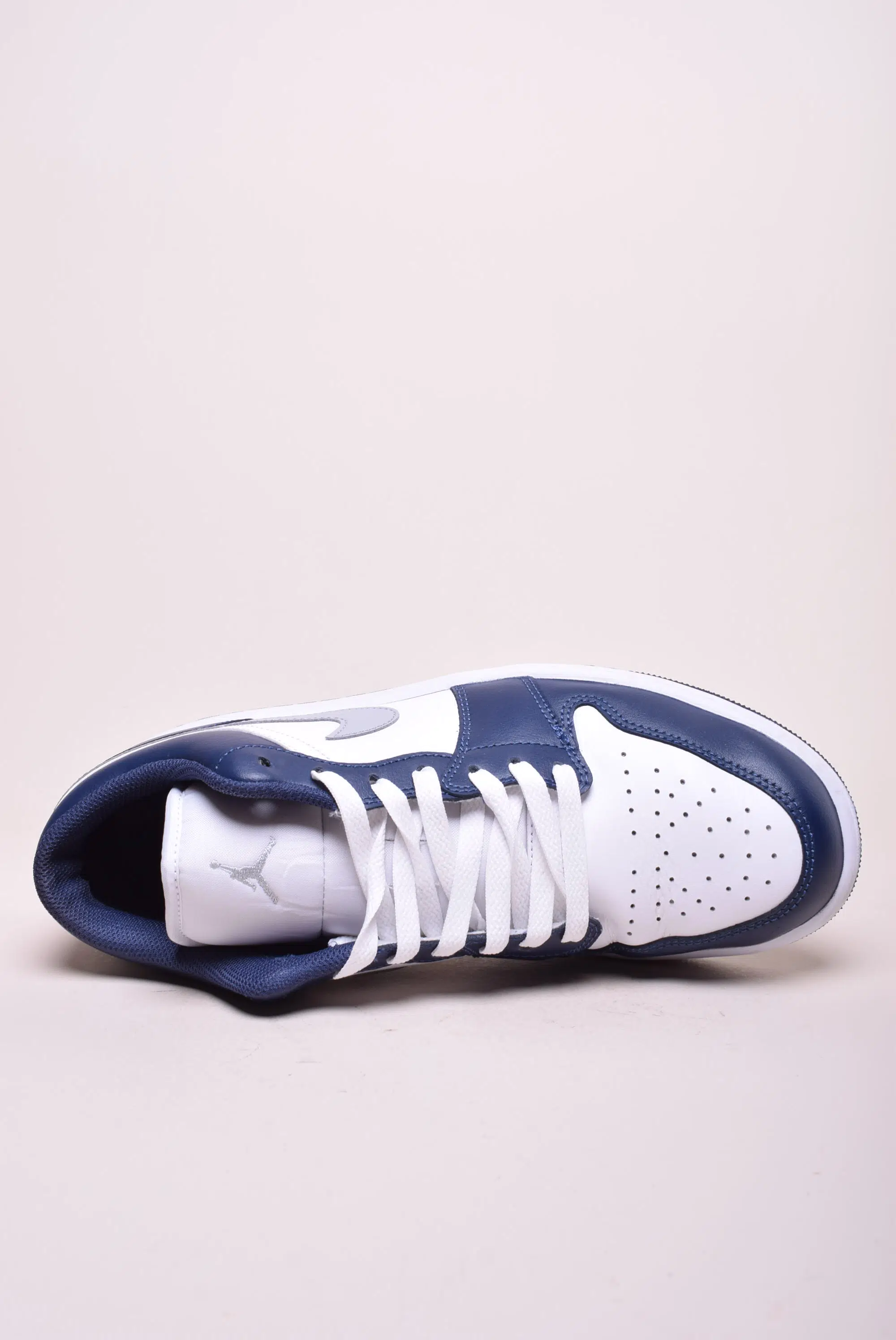 Sneakers barbati Air Jordan 1 Low [4]