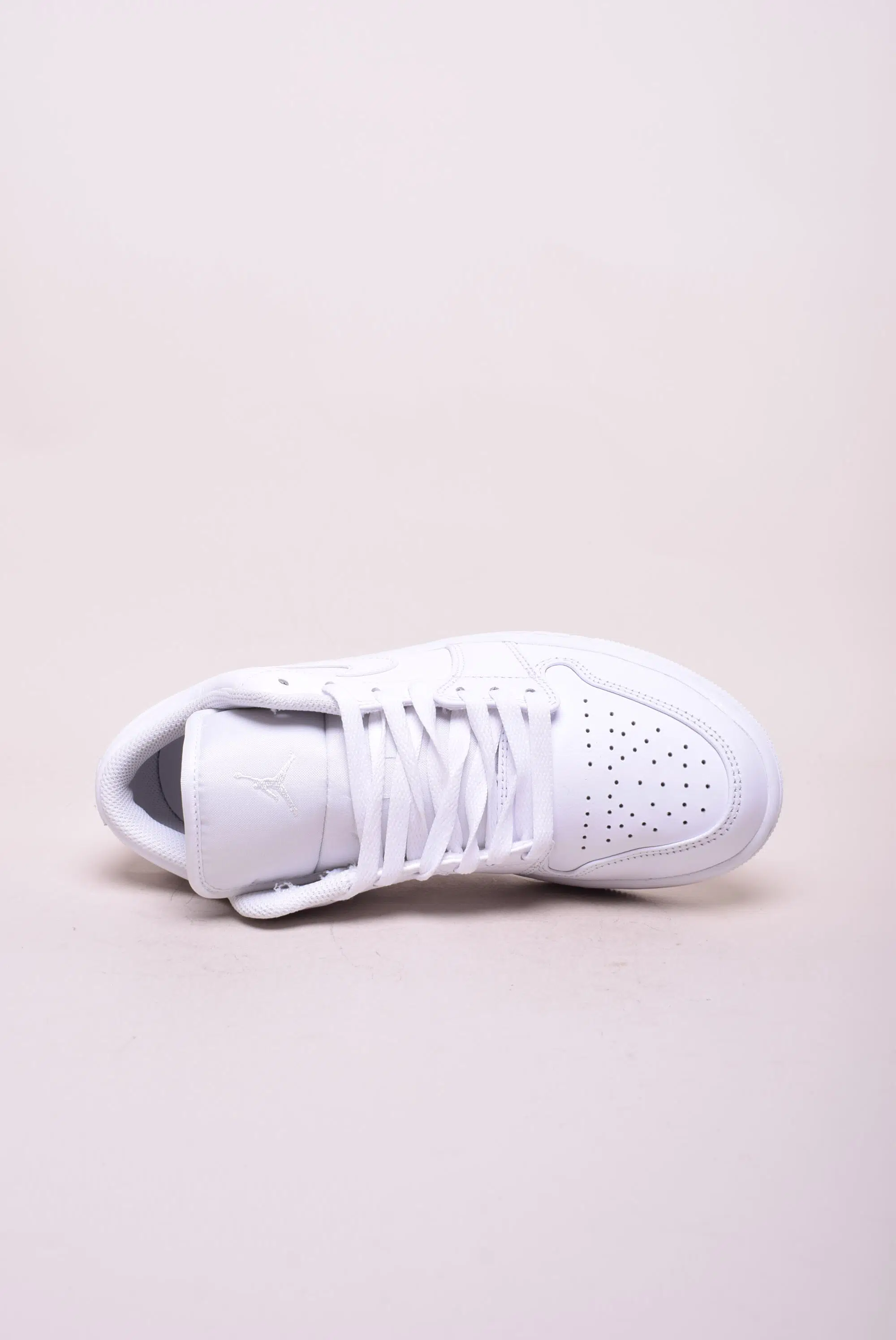 Sneakers barbati Air Jordan 1 Low [4]