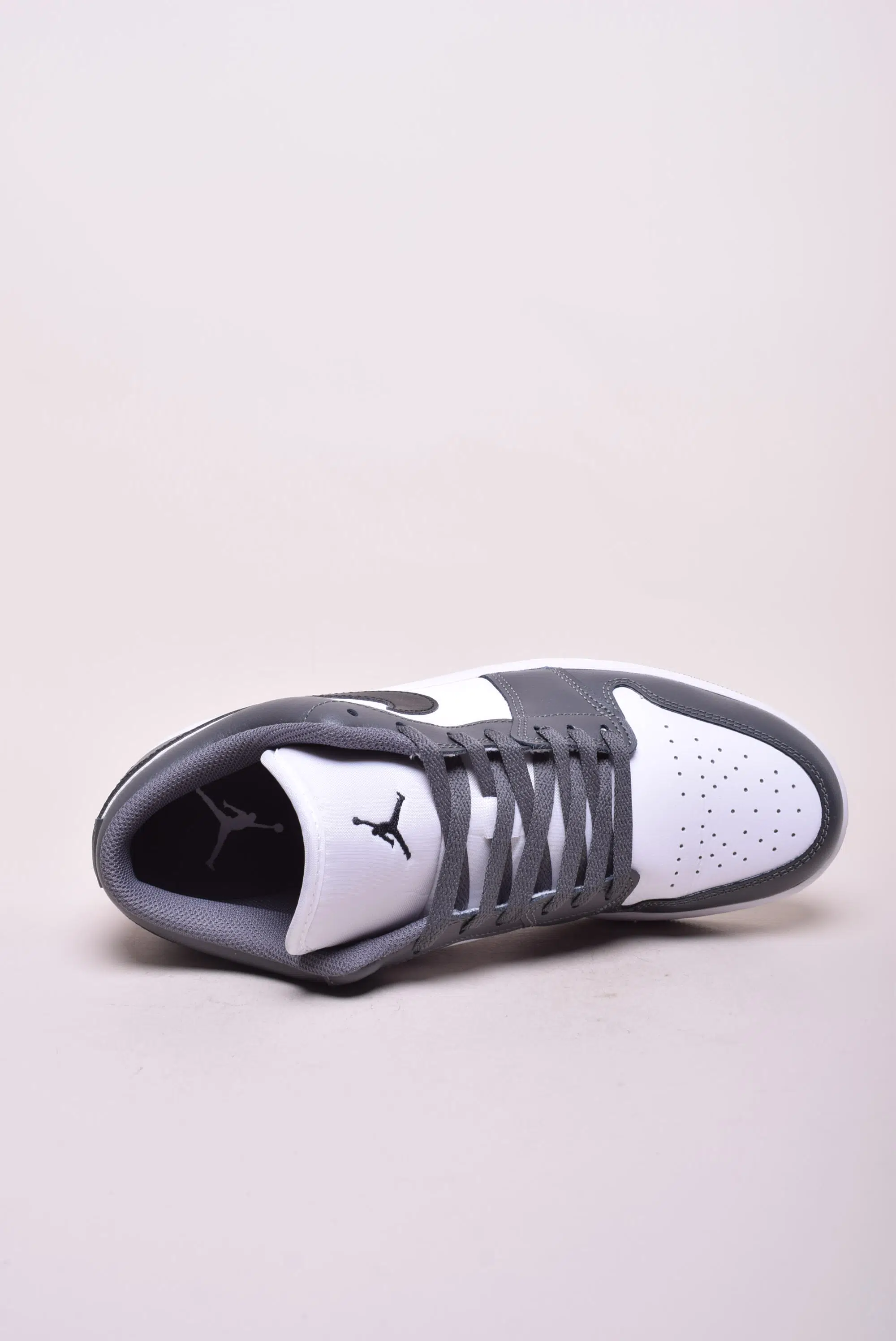 Sneakers barbati Air Jordan 1 Low White/Black-Iron Grey [4]