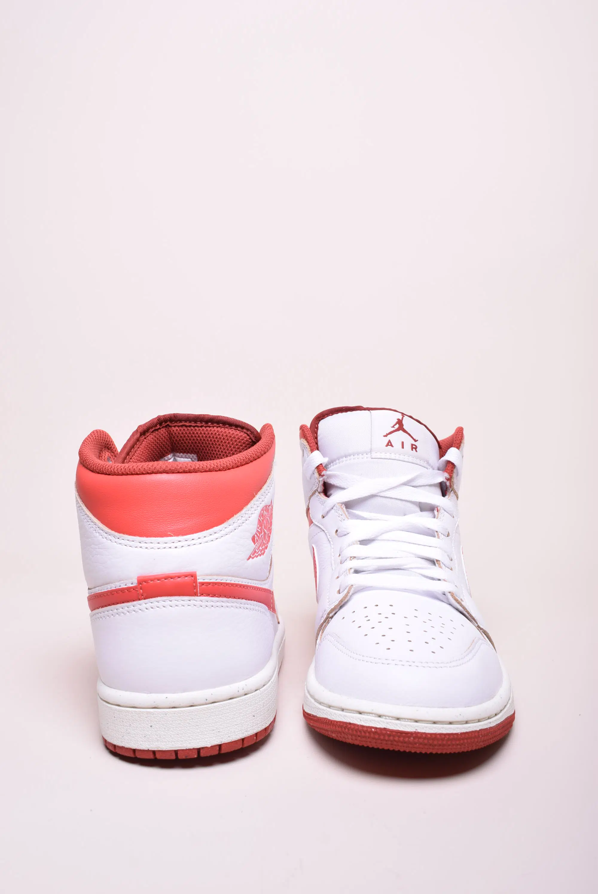 Sneakers barbati Air Jordan 1 Mid [3]