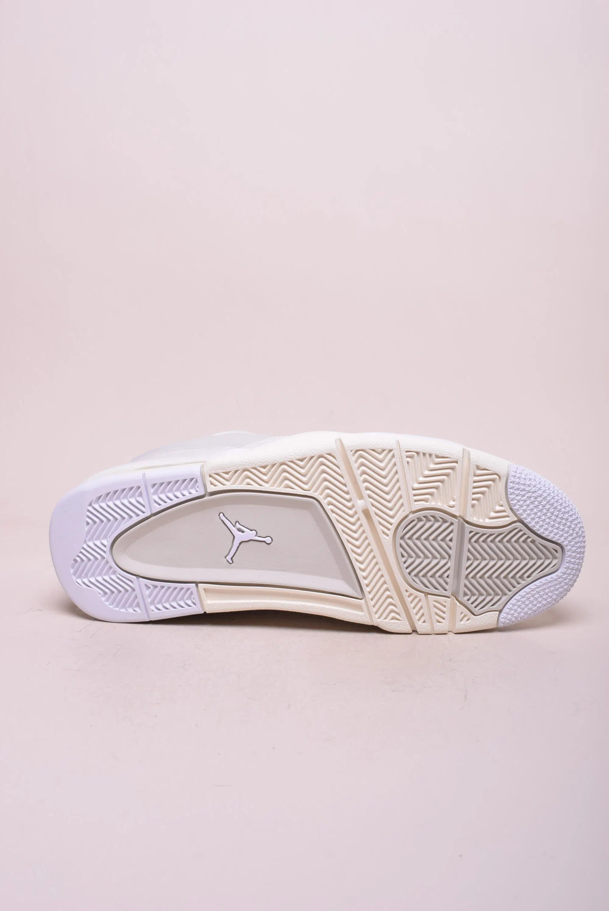 Sneakers barbati Air Jordan 4RM [2]