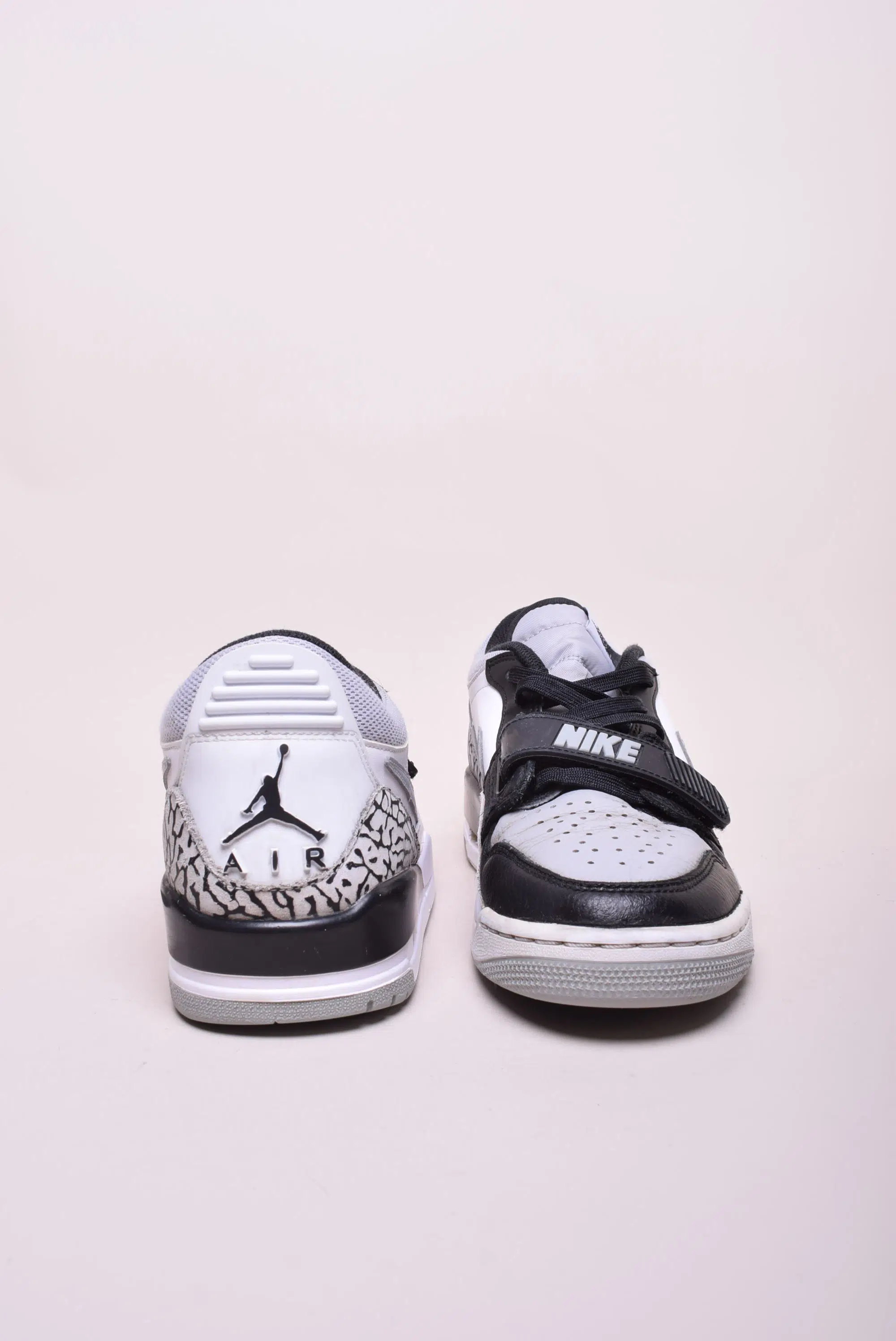 Sneakers barbati Air Jordan Legacy 312 [3]