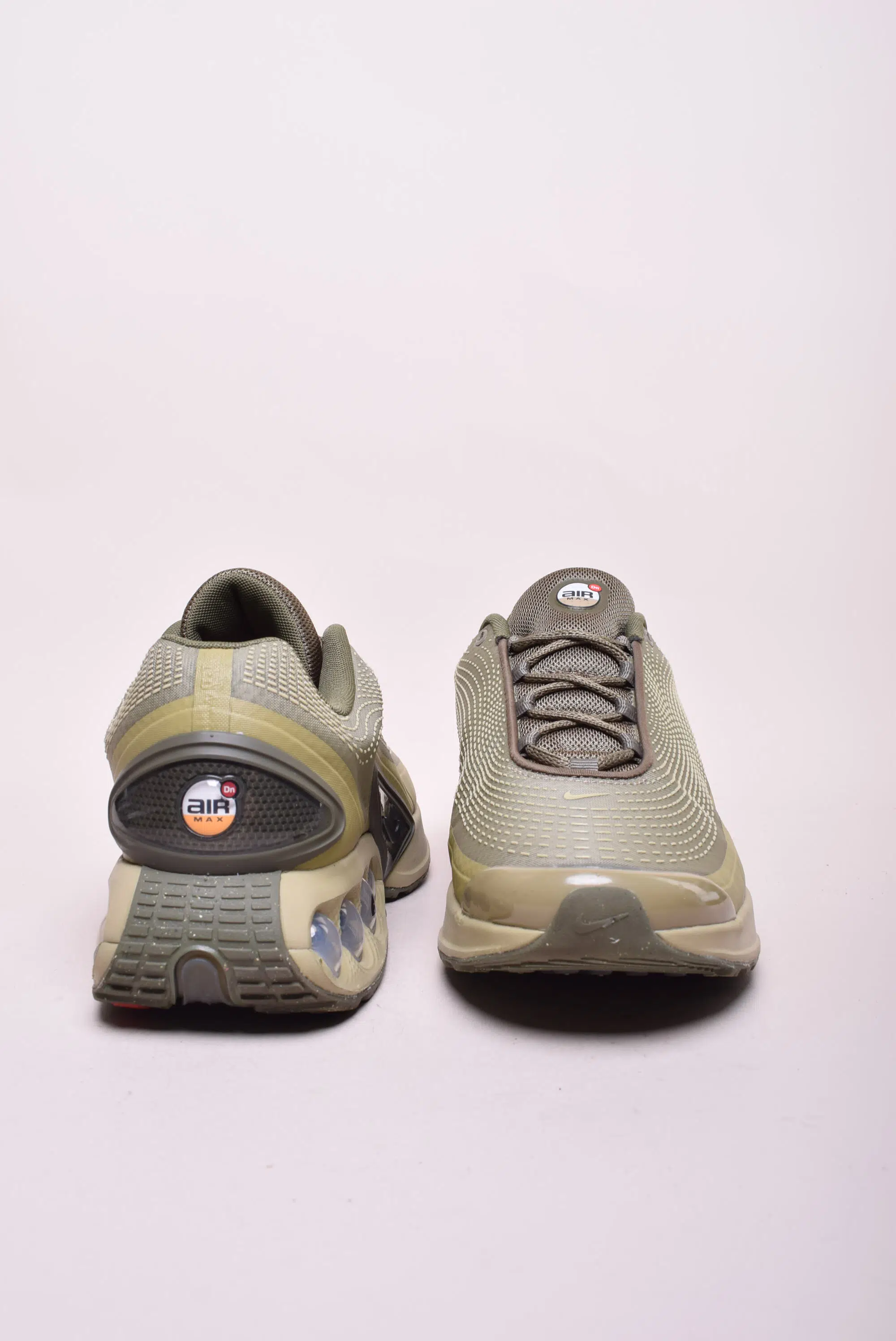 Sneakers barbati Air Max DN [3]