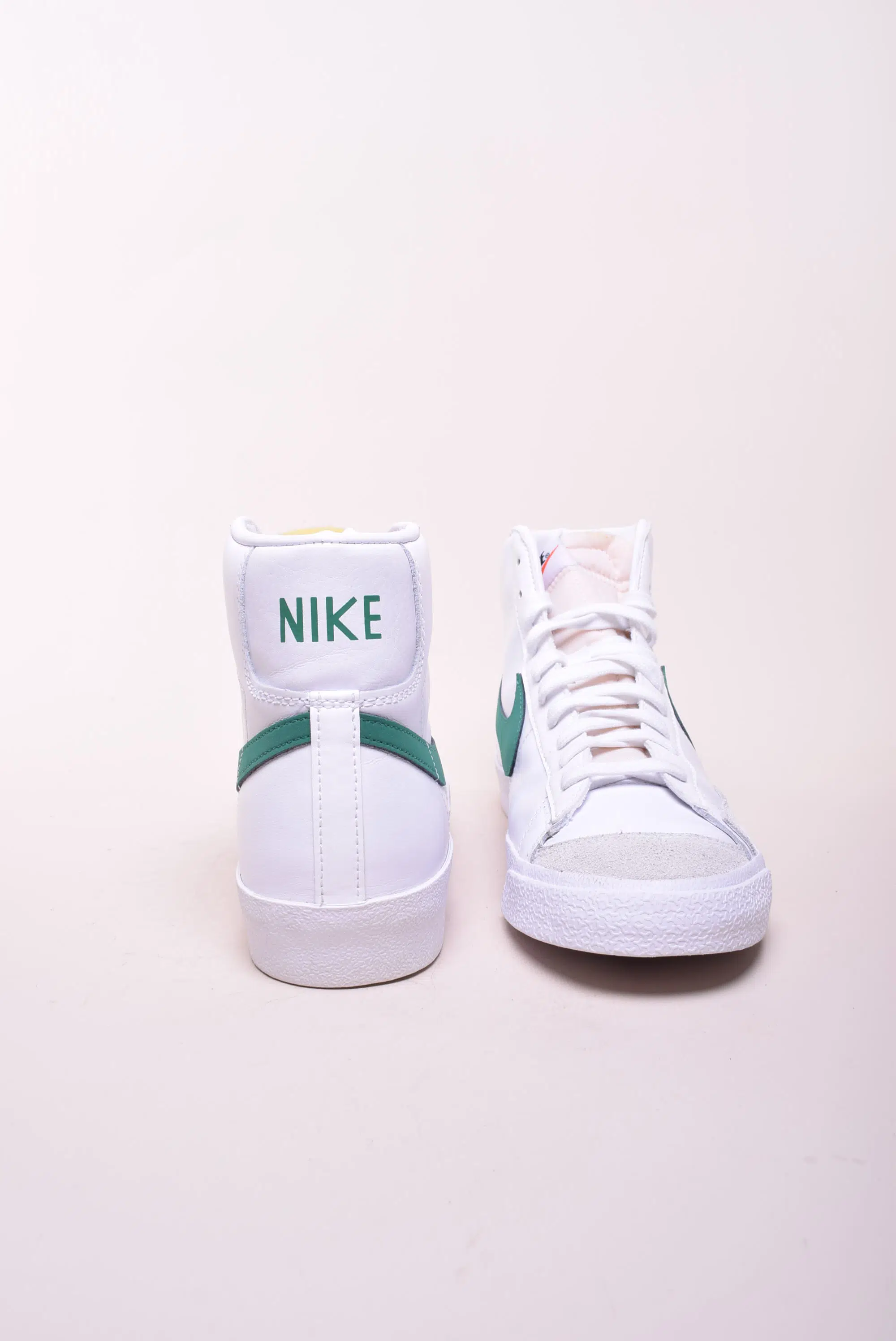 Sneakers barbati Blazer Mid '77 [3]