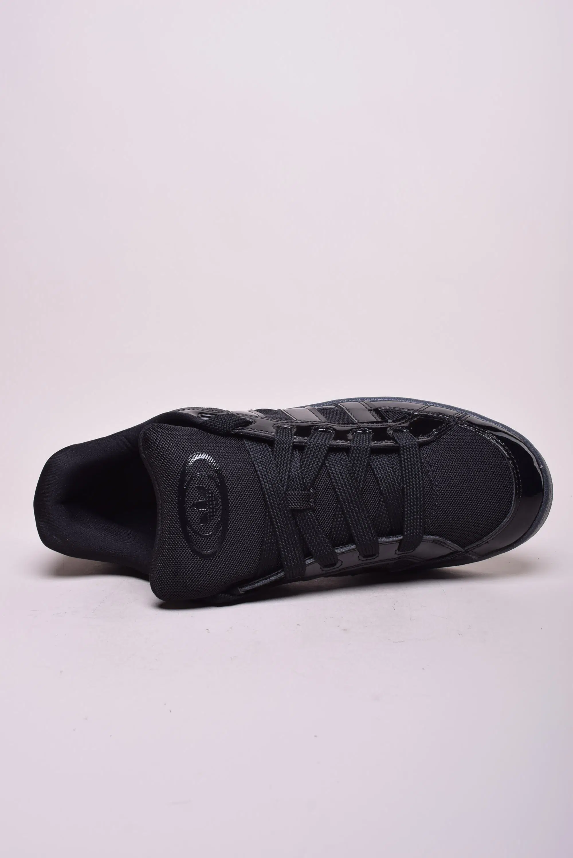 Sneakers barbati Campus 00s Beta [4]