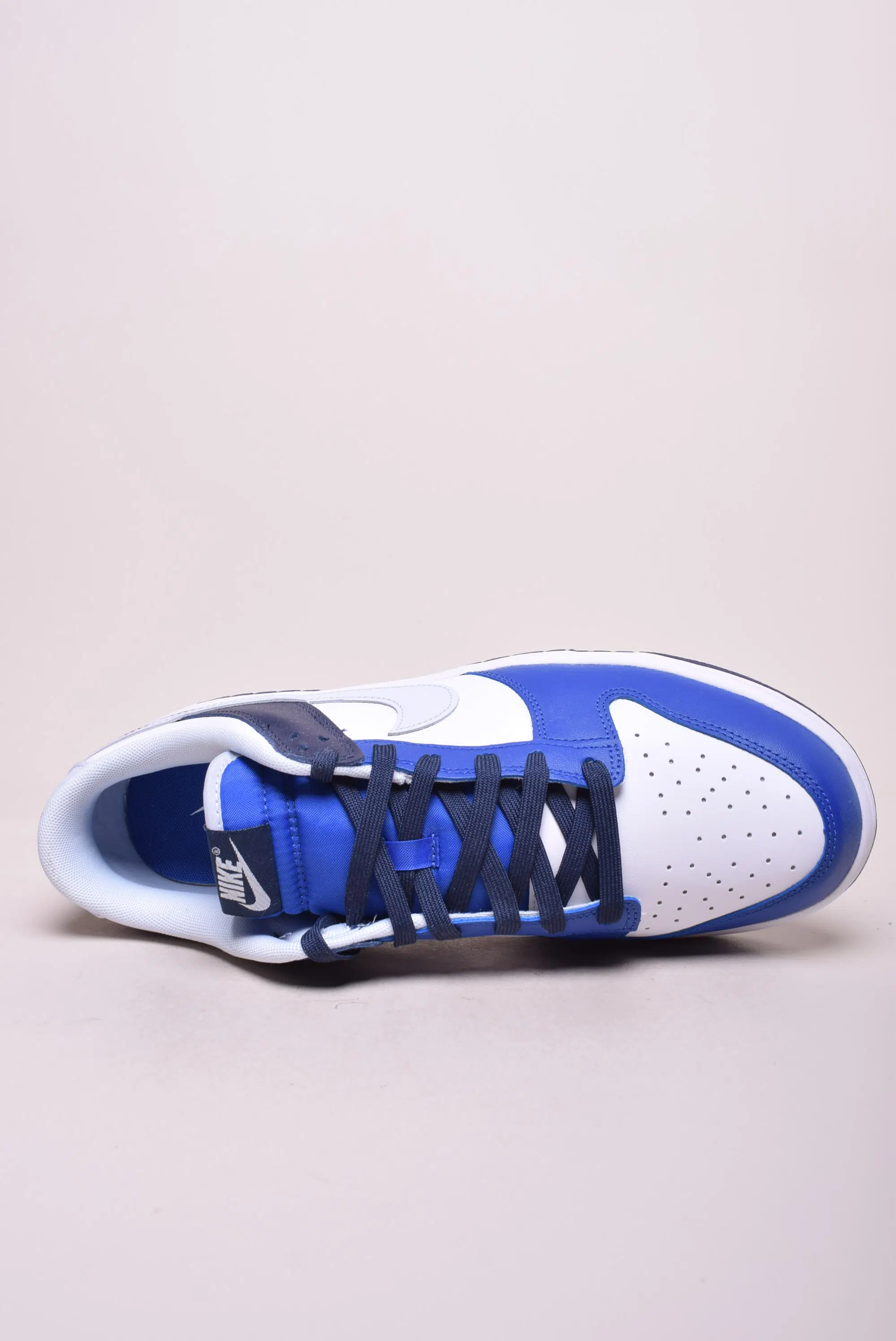 Sneakers barbati Dunk Low [4]