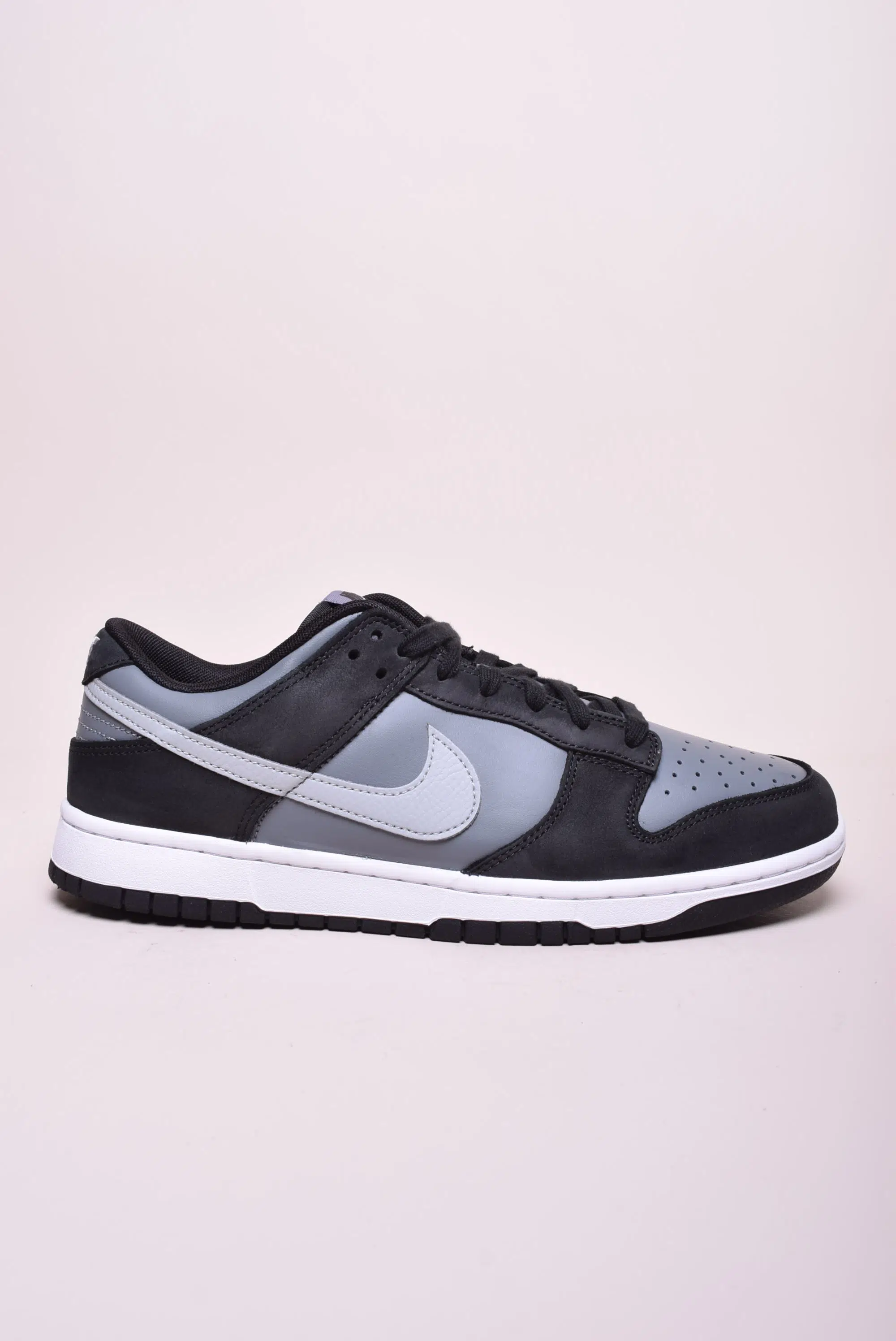Sneakers barbati Dunk Low [1]
