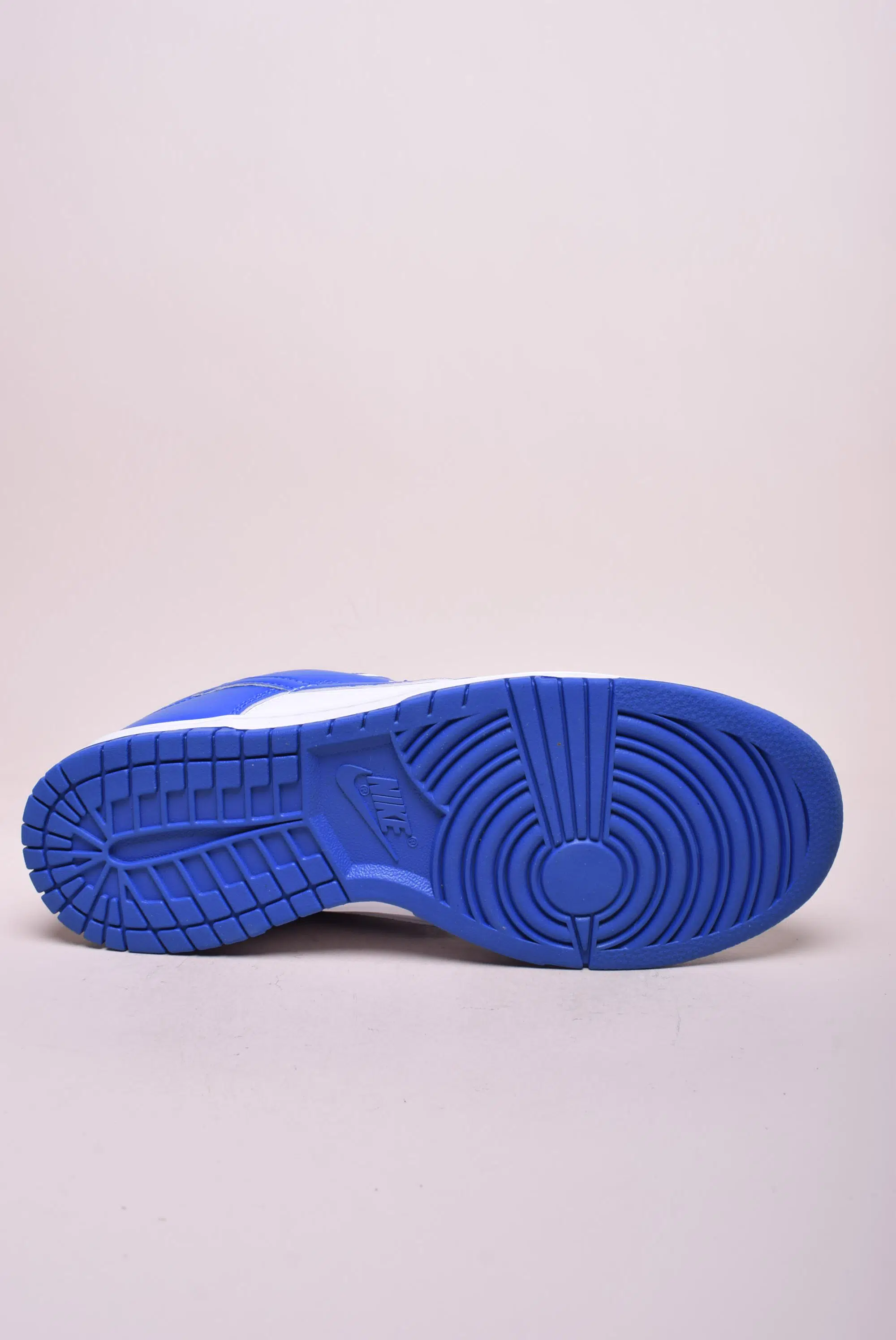 Sneakers barbati Dunk Low Retro [2]