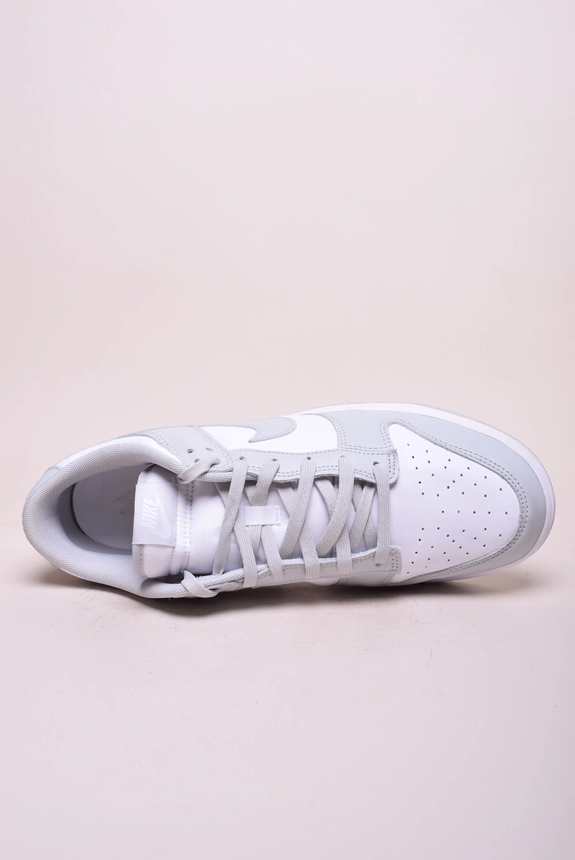 Sneakers barbati Dunk Low Retro [4]