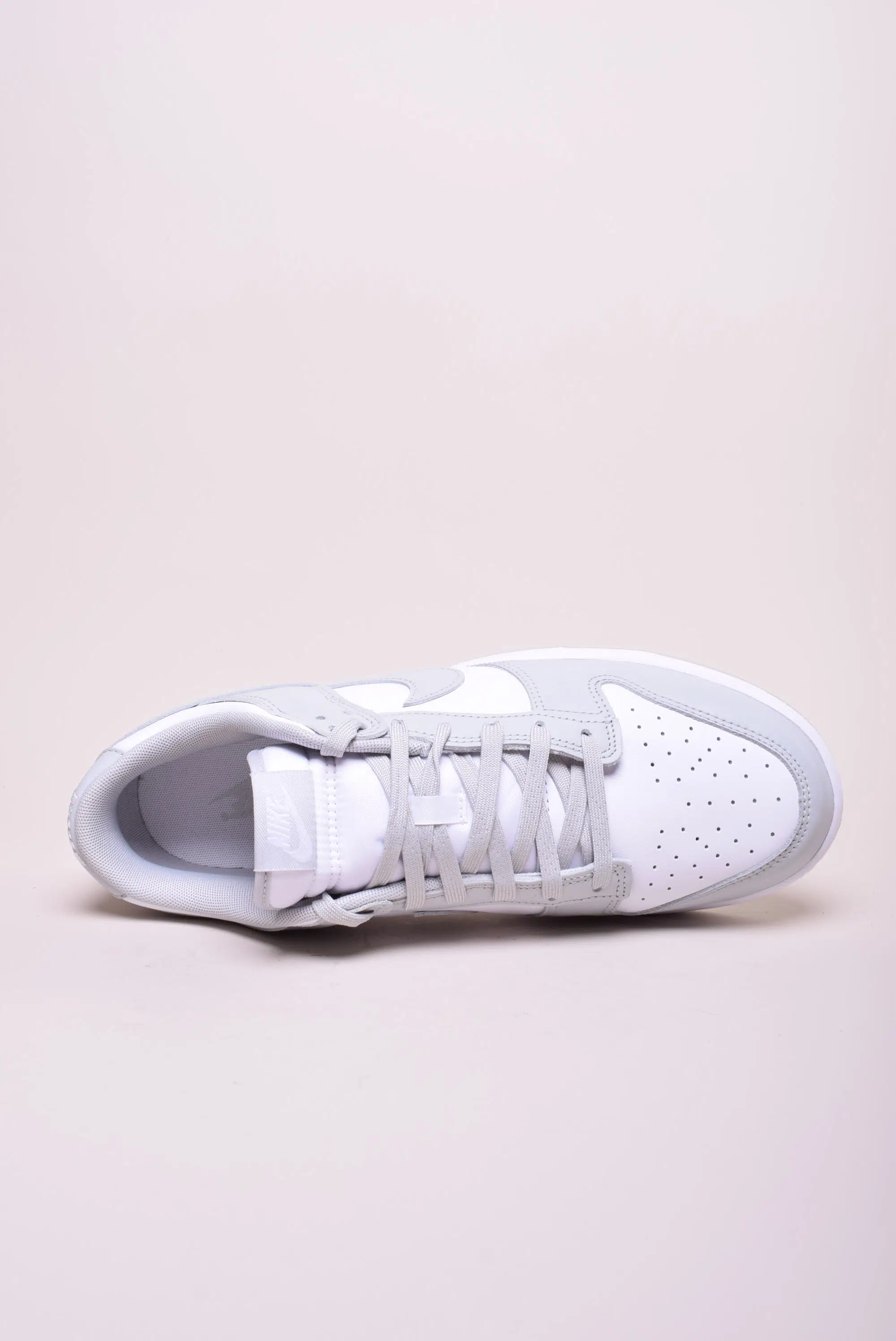 Sneakers barbati Dunk Low Retro [4]