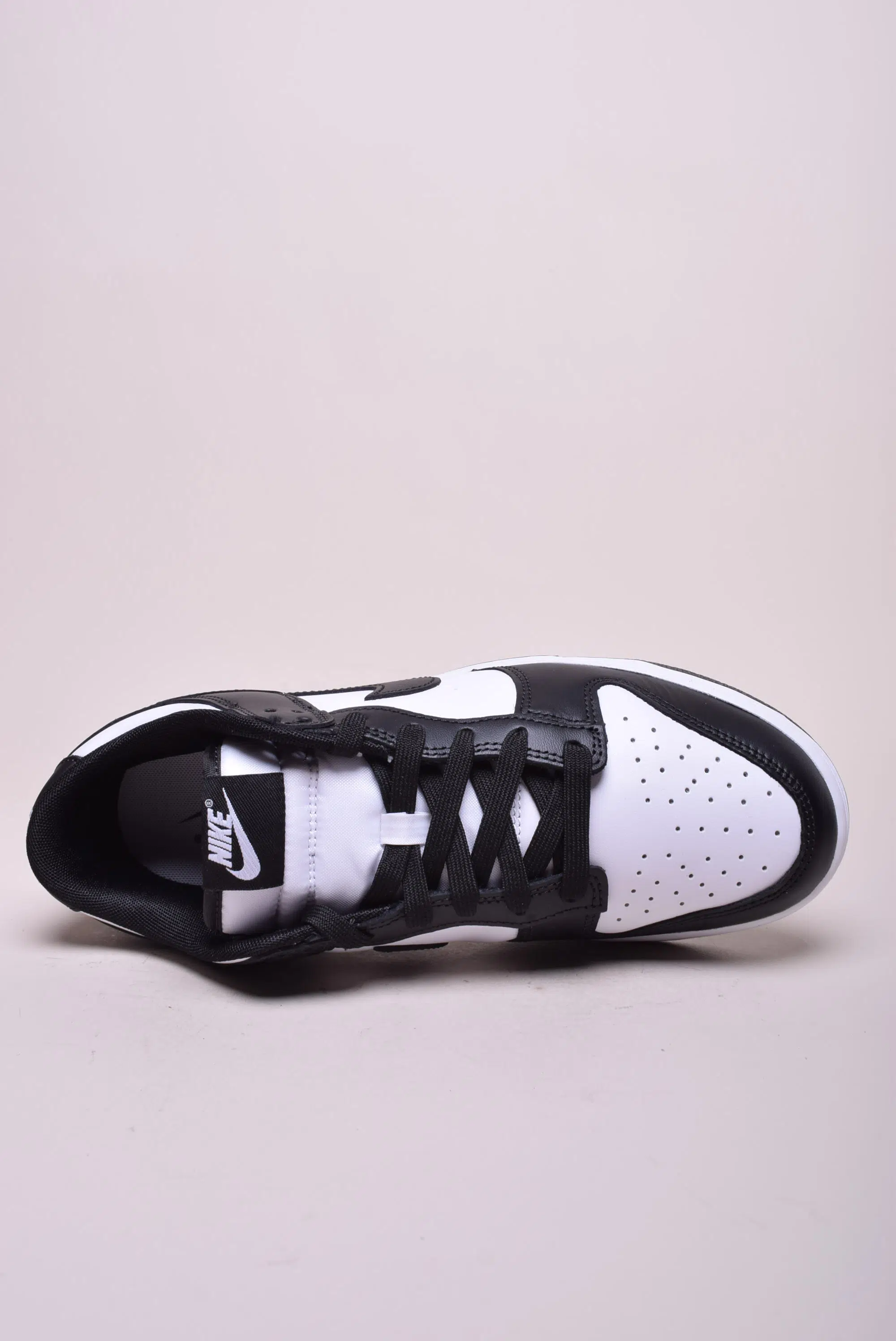 Sneakers barbati Dunk Low Retro [4]