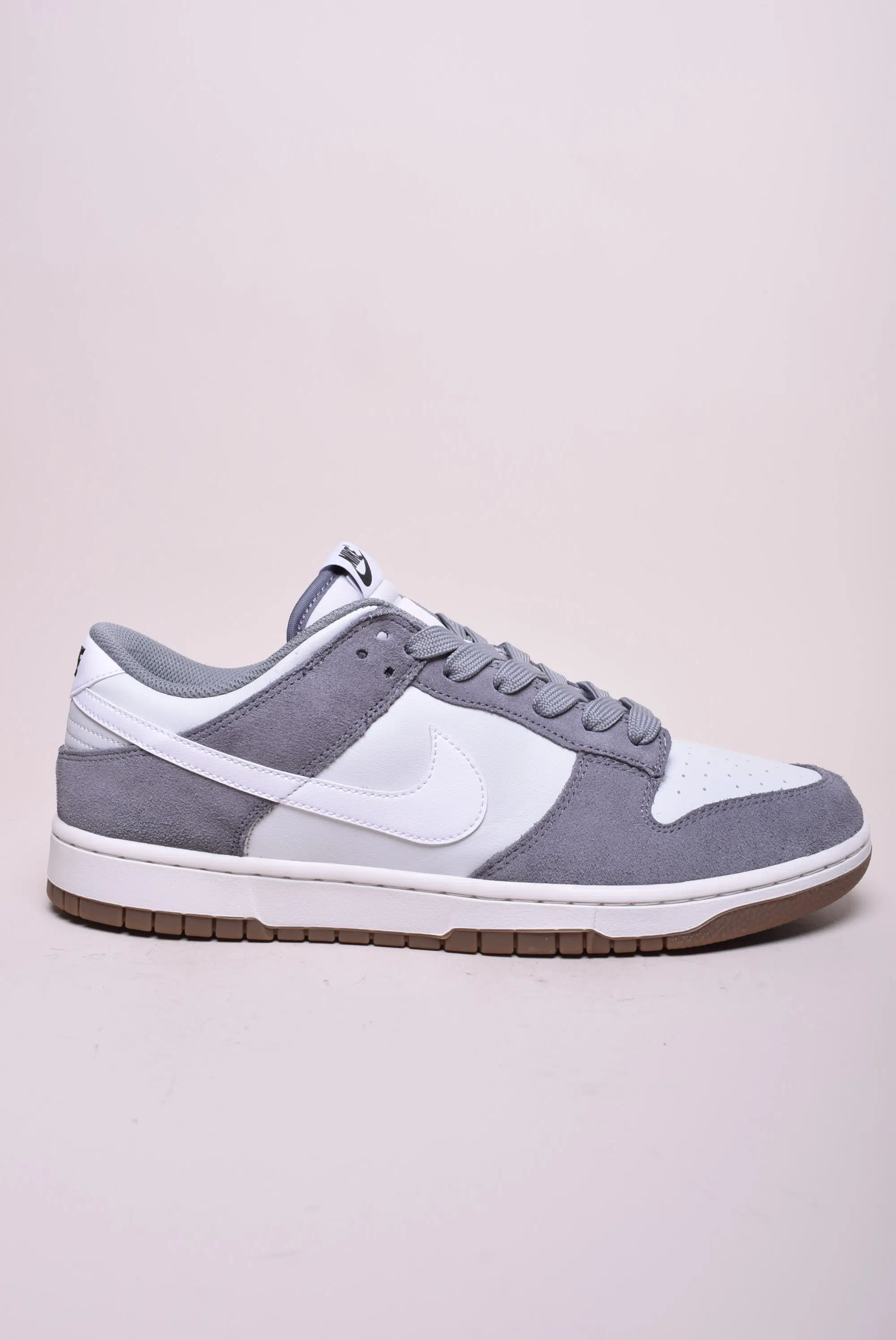 Sneakers barbati Dunk Low Retro [1]