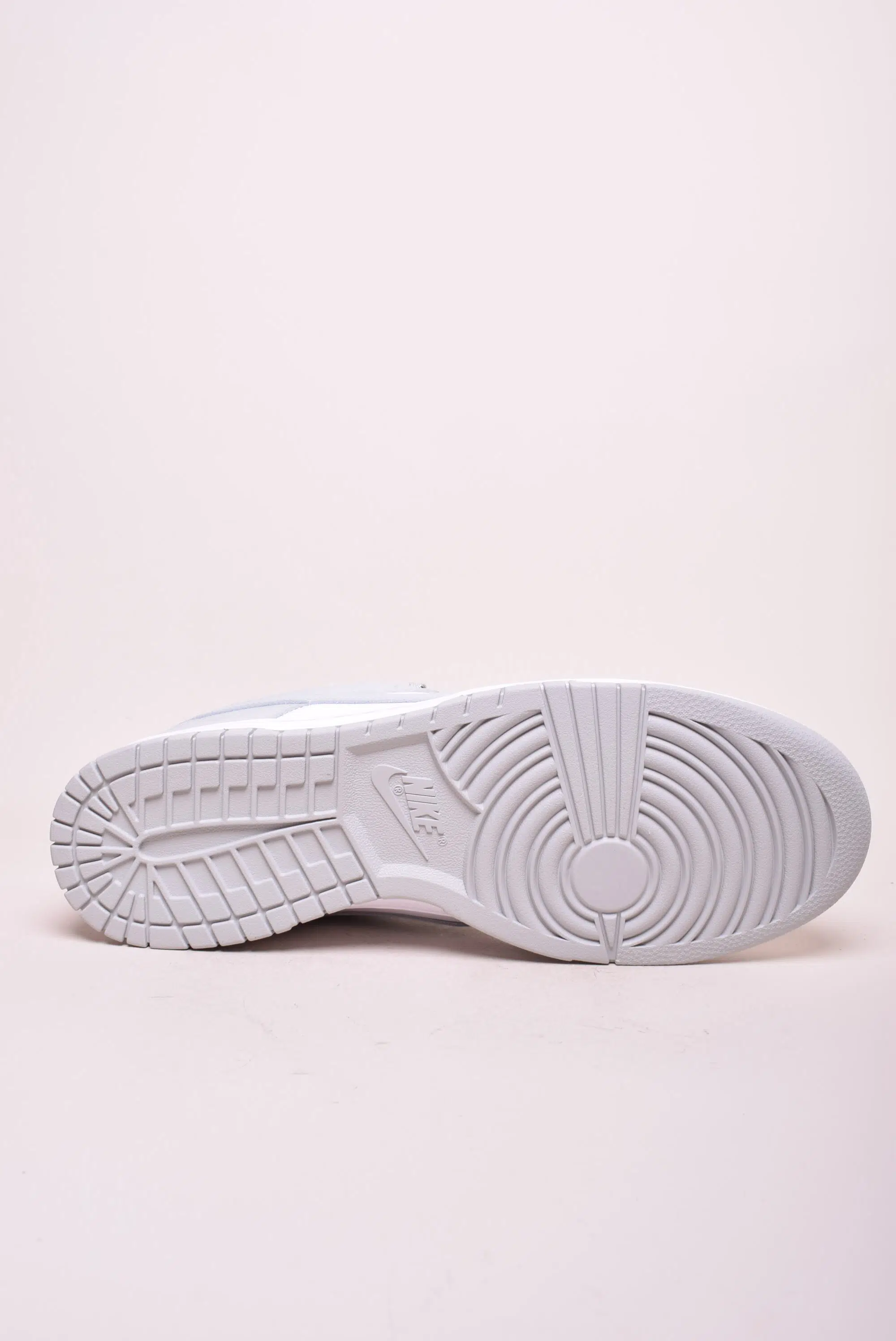 Sneakers barbati Dunk Low Retro [2]