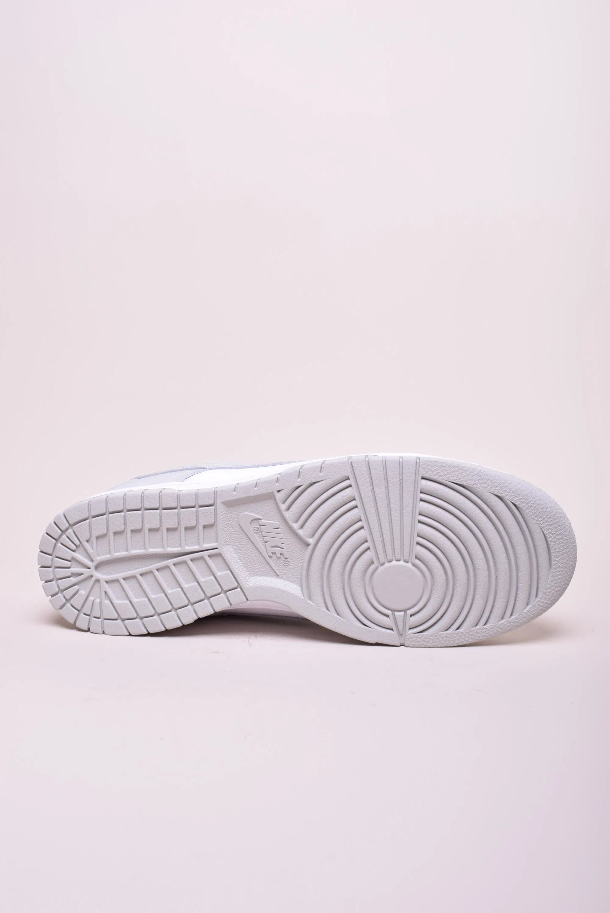 Sneakers barbati Dunk Low Retro [2]