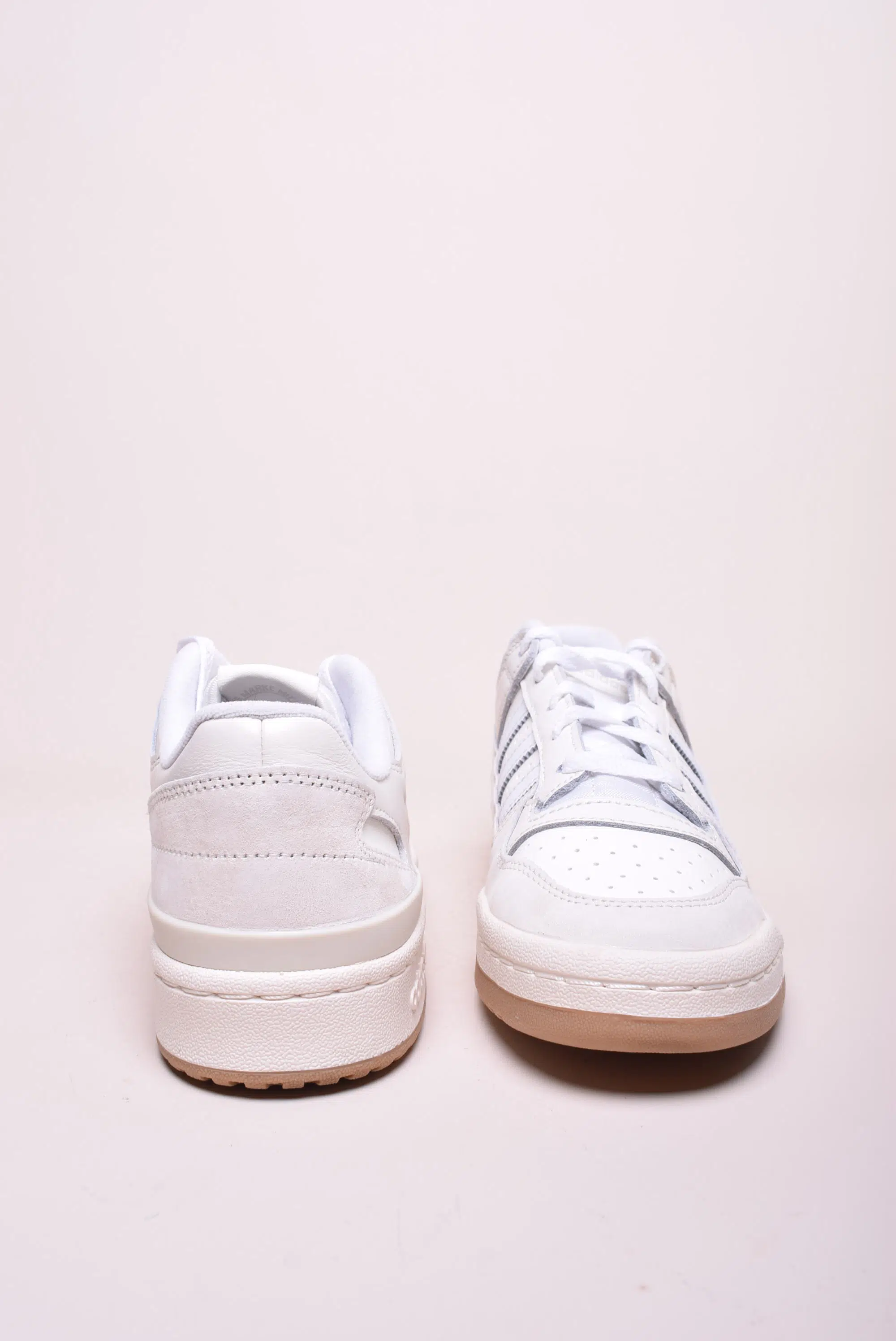Sneakers barbati Forum Low [3]