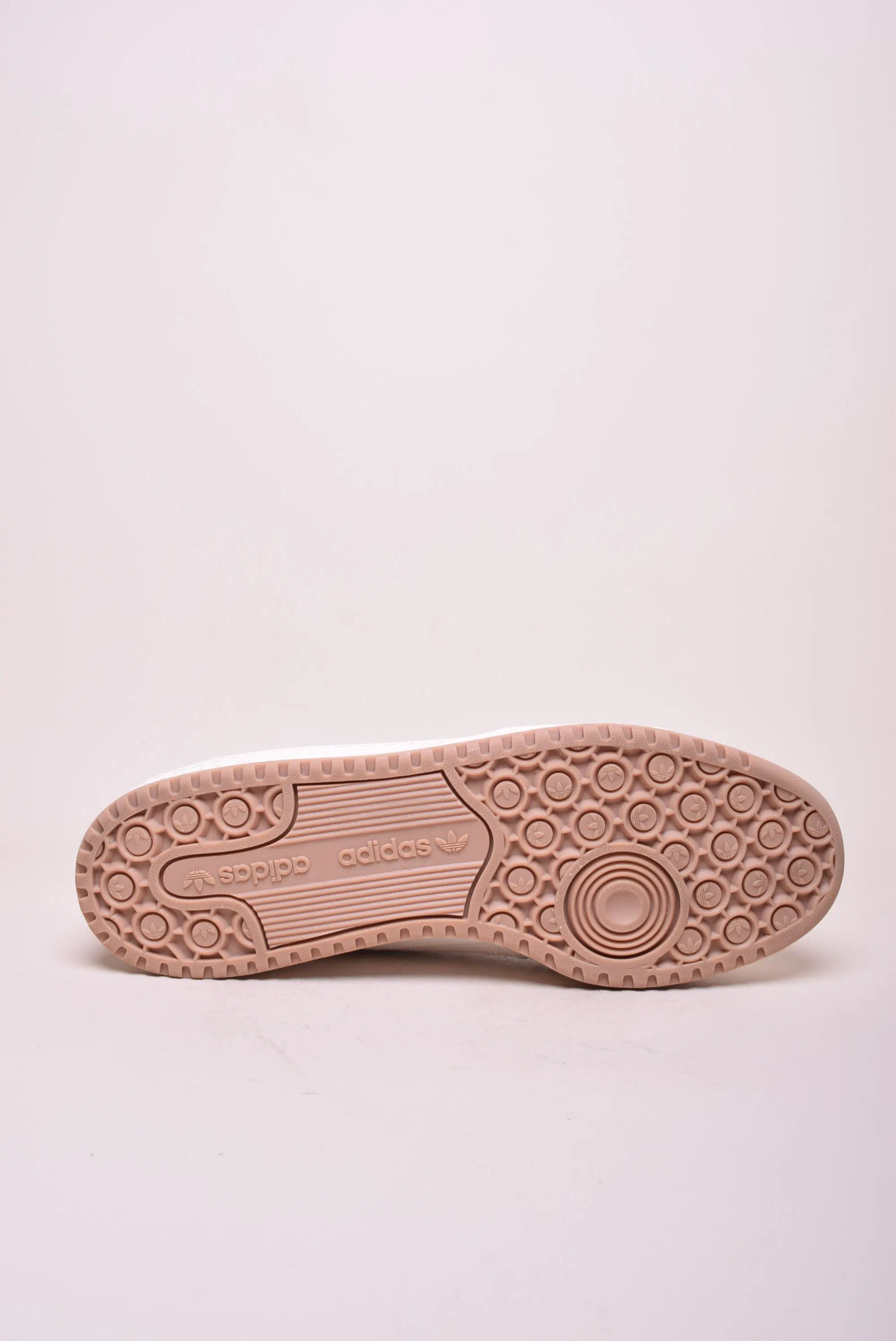 Sneakers barbati Forum Low [2]