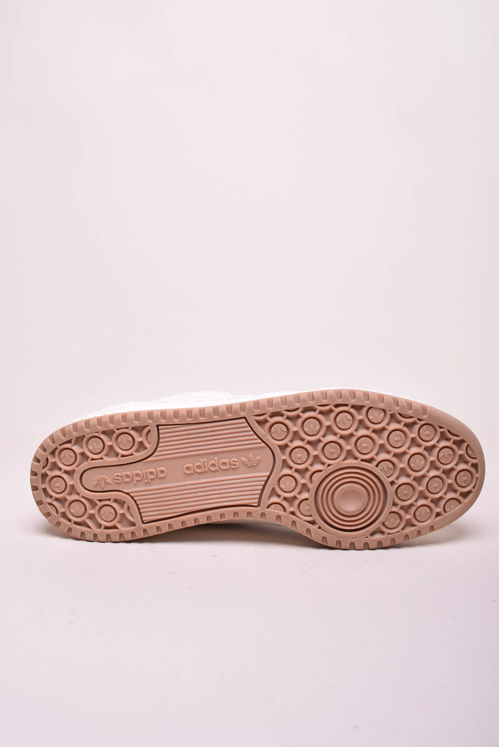 Sneakers barbati Forum Low [2]