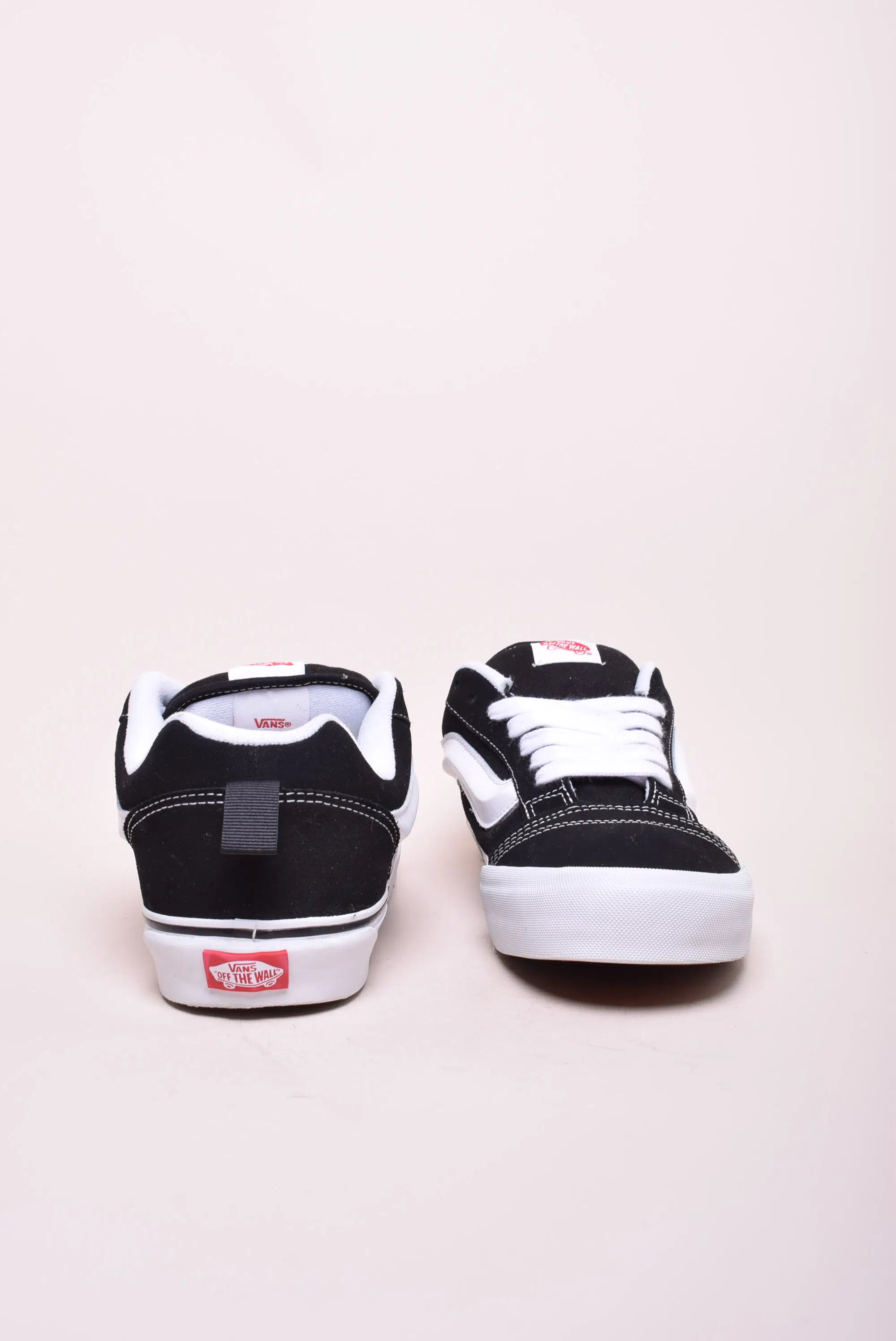 Sneakers barbati Knu Skool [3]