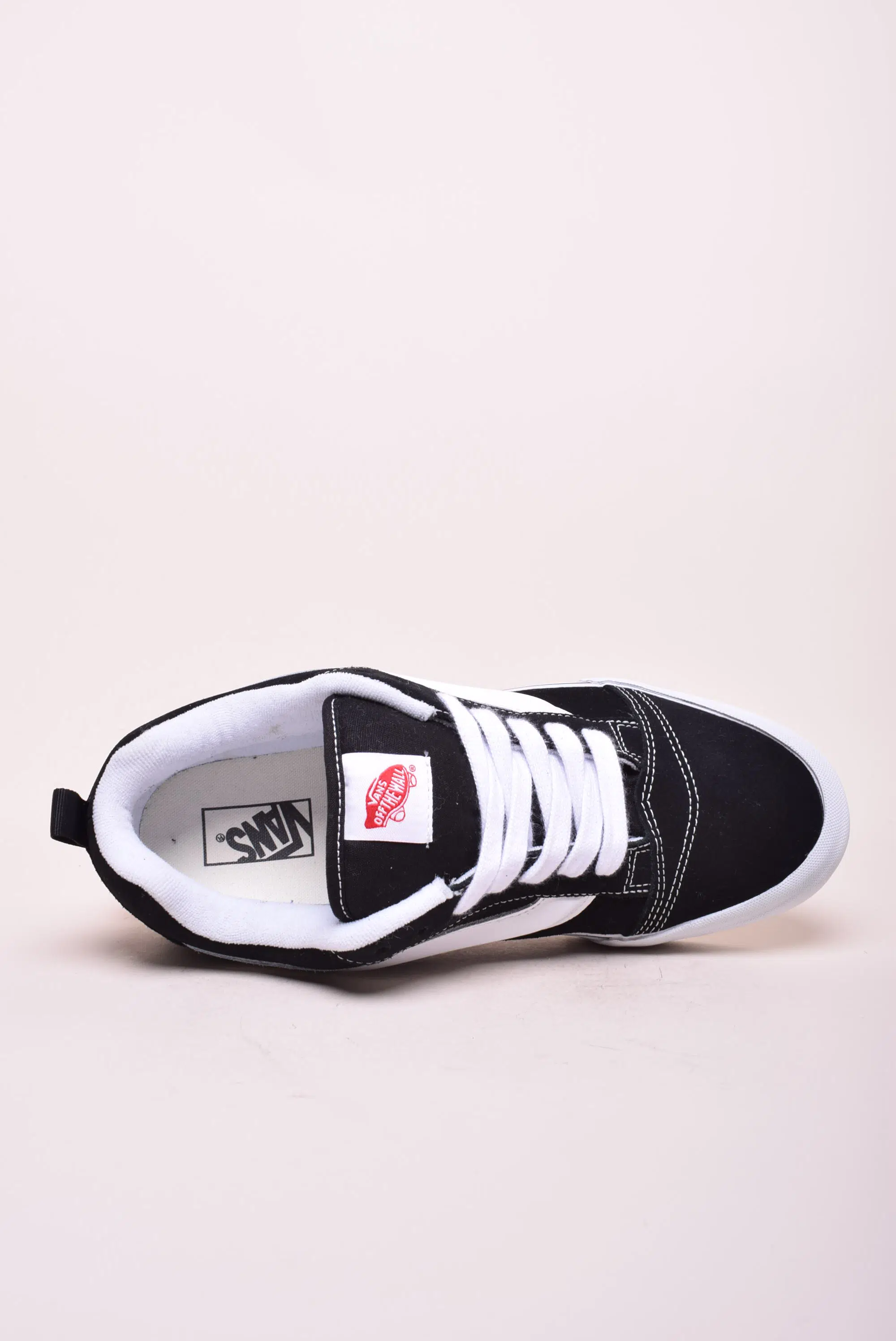 Sneakers barbati Knu Skool [4]