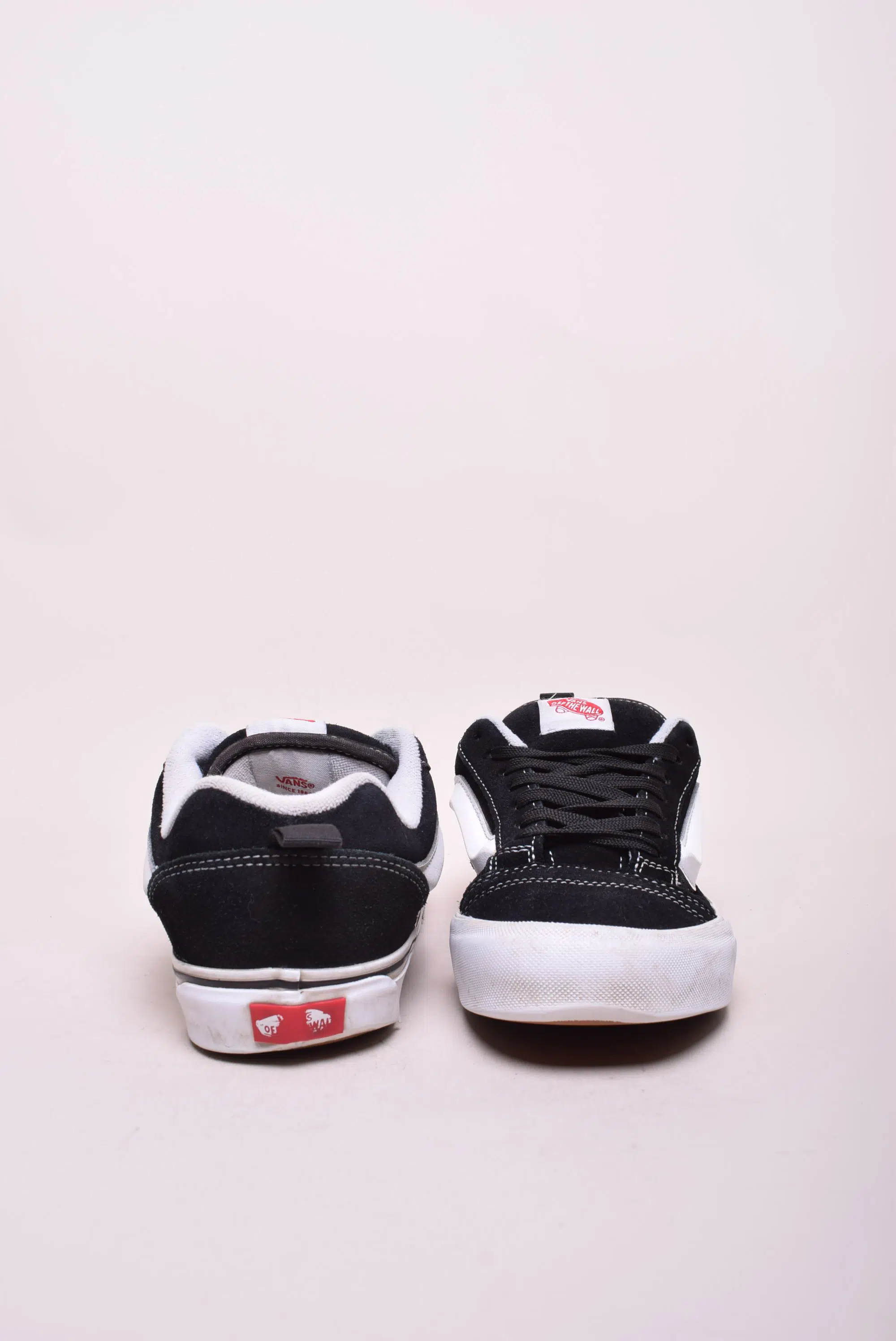 Sneakers barbati Knu Skool [3]