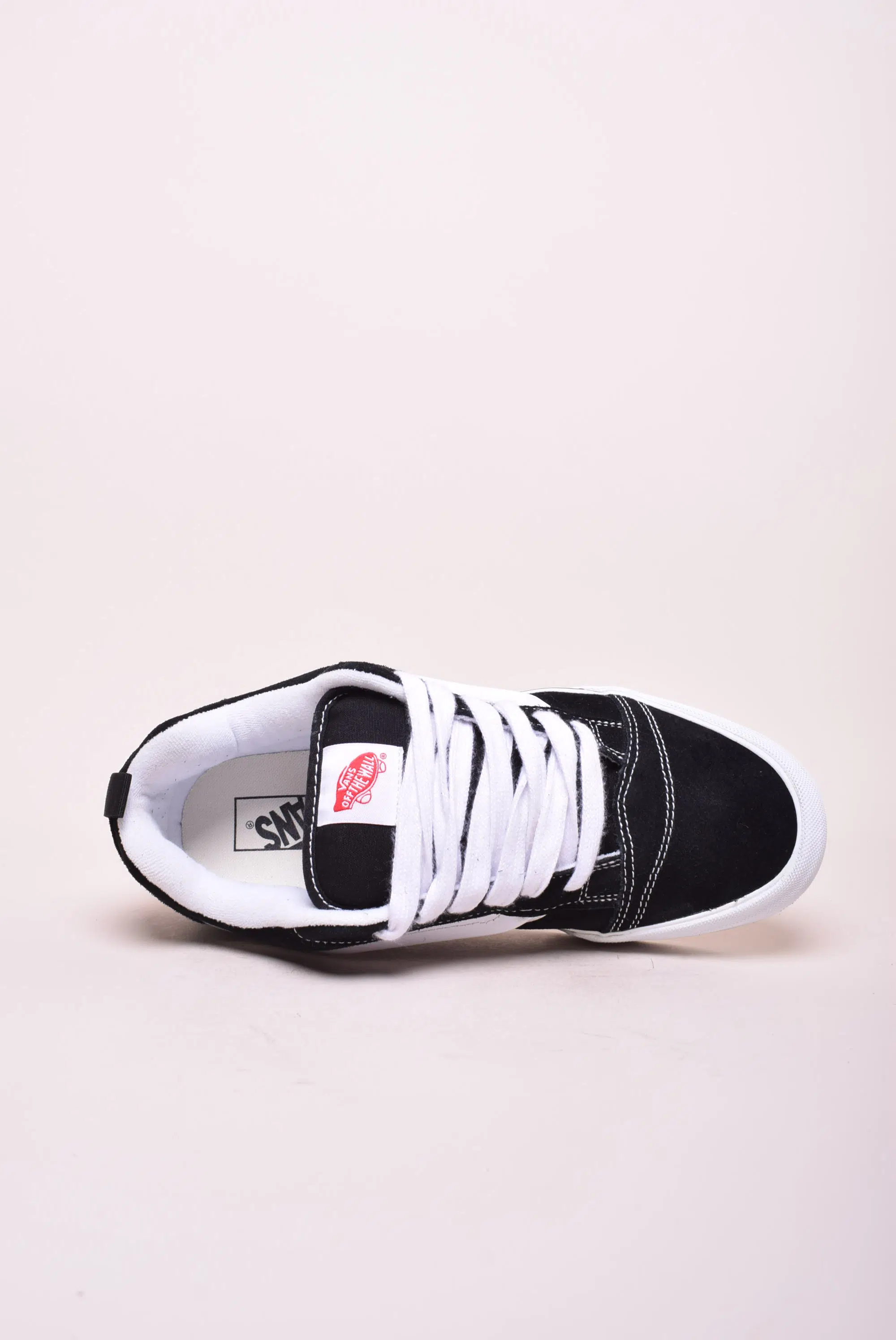 Sneakers barbati Knu Skool [4]