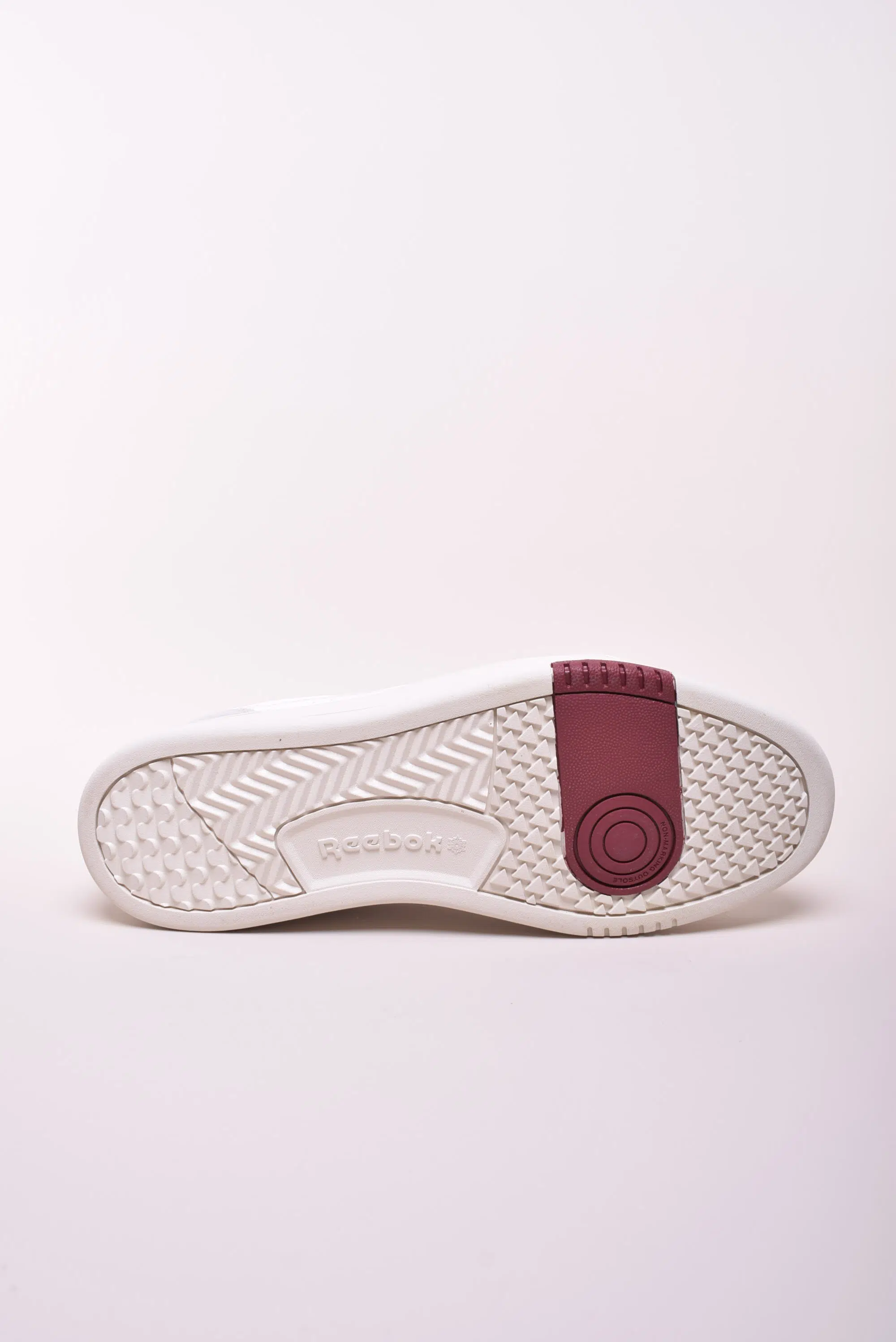 Sneakers barbati LT Court [2]