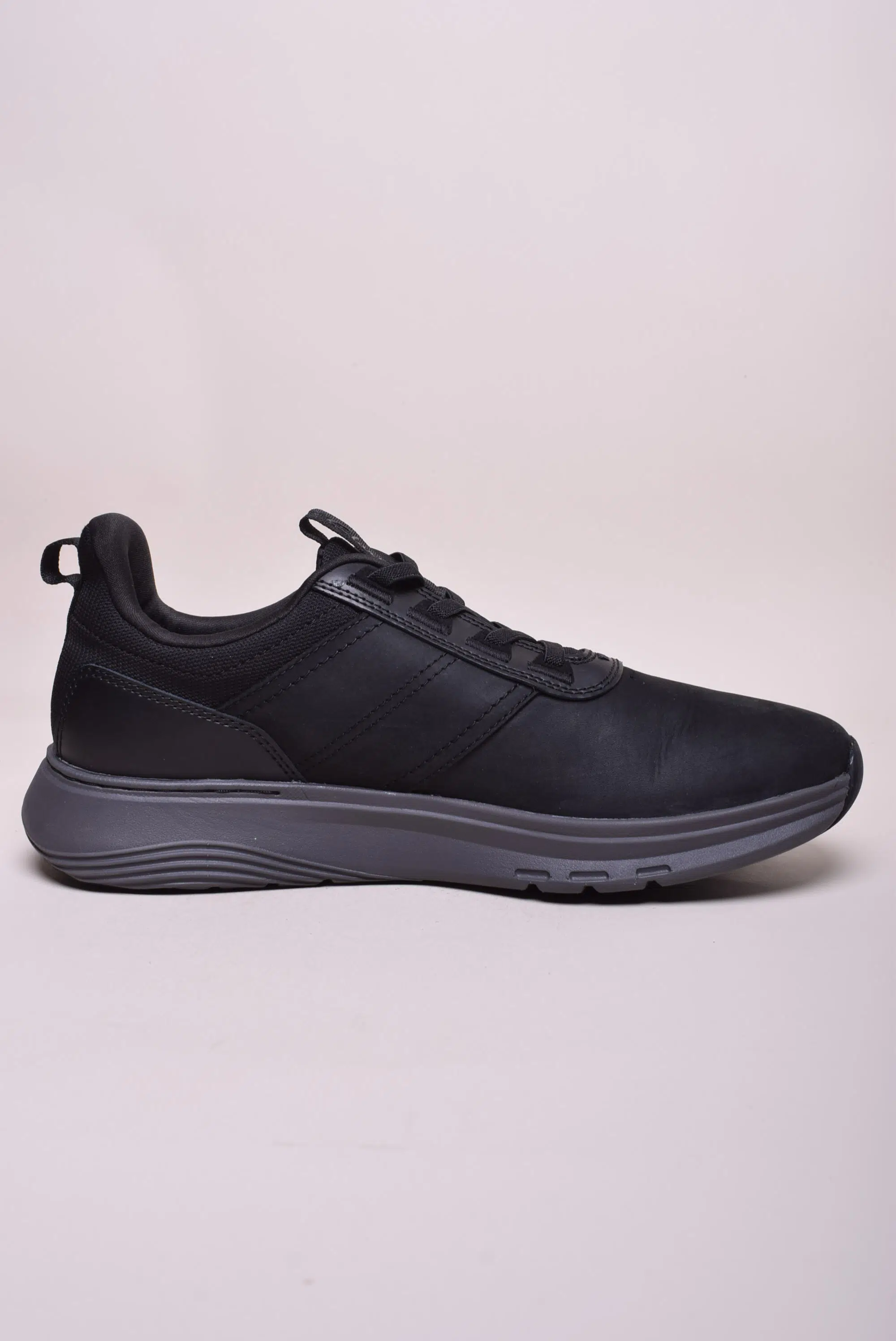 Sneakers barbati Motion Trek LX [4]