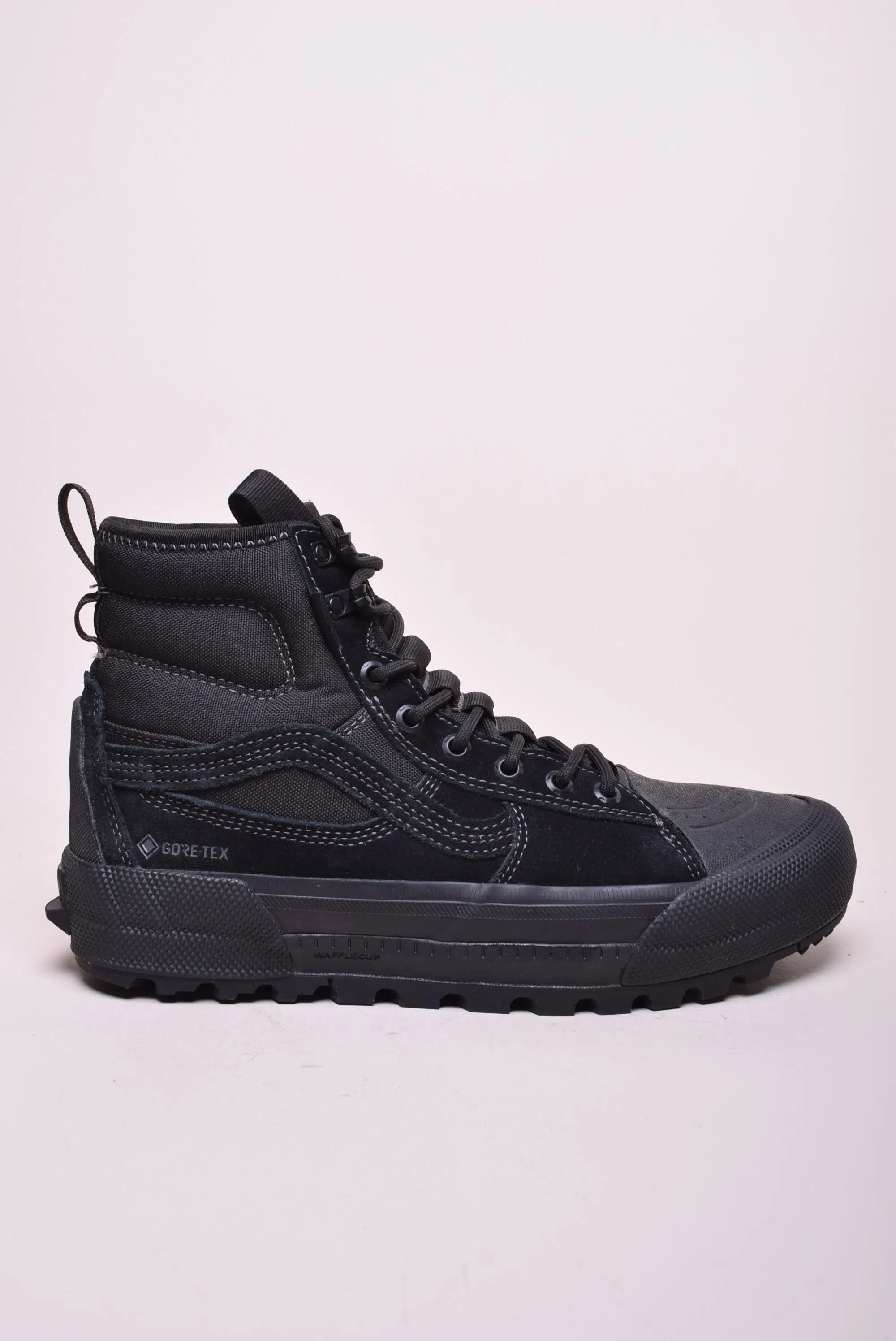 Sneakers barbati Mte Sk8-Hi GTX