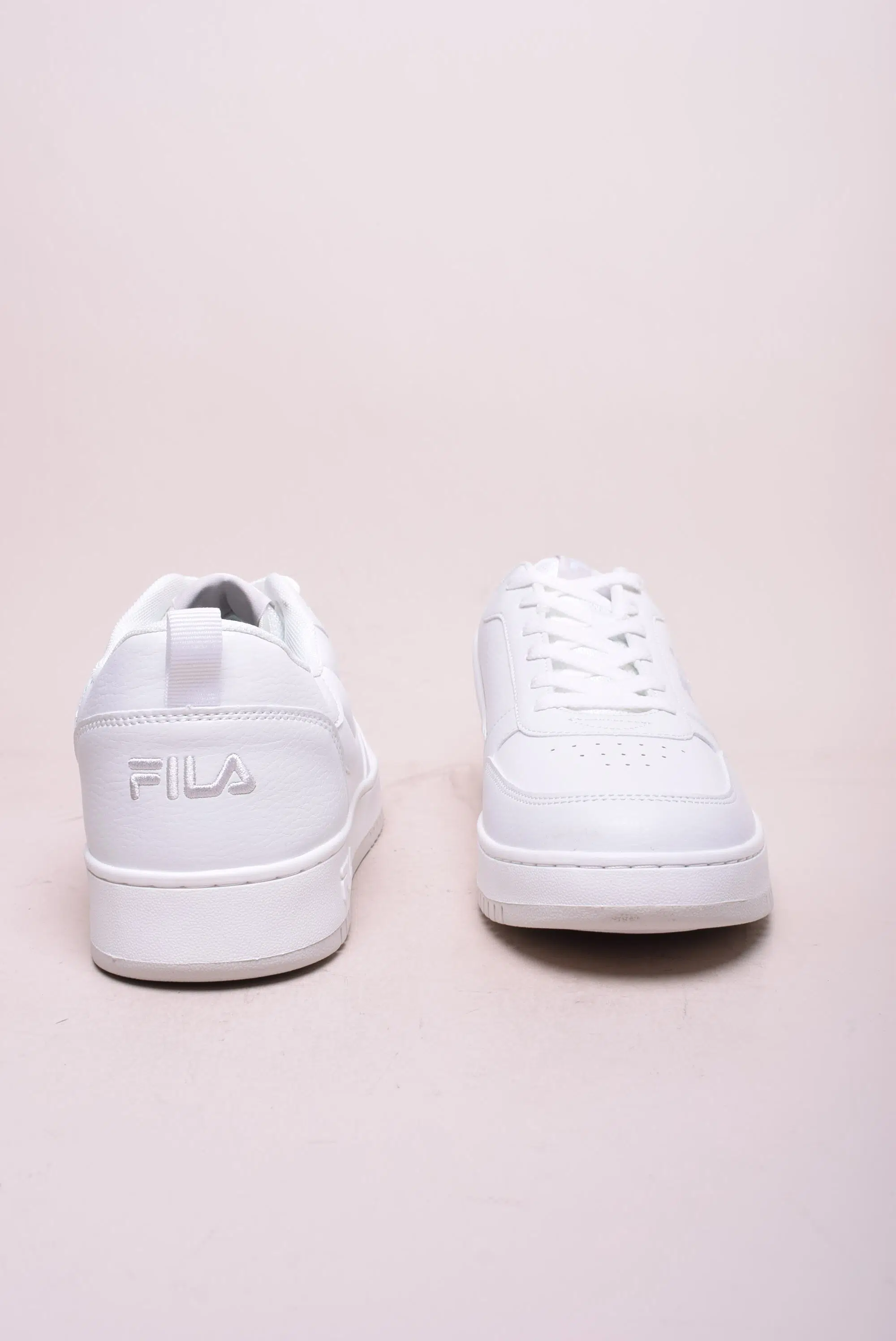 Sneakers barbati Rega NF [3]