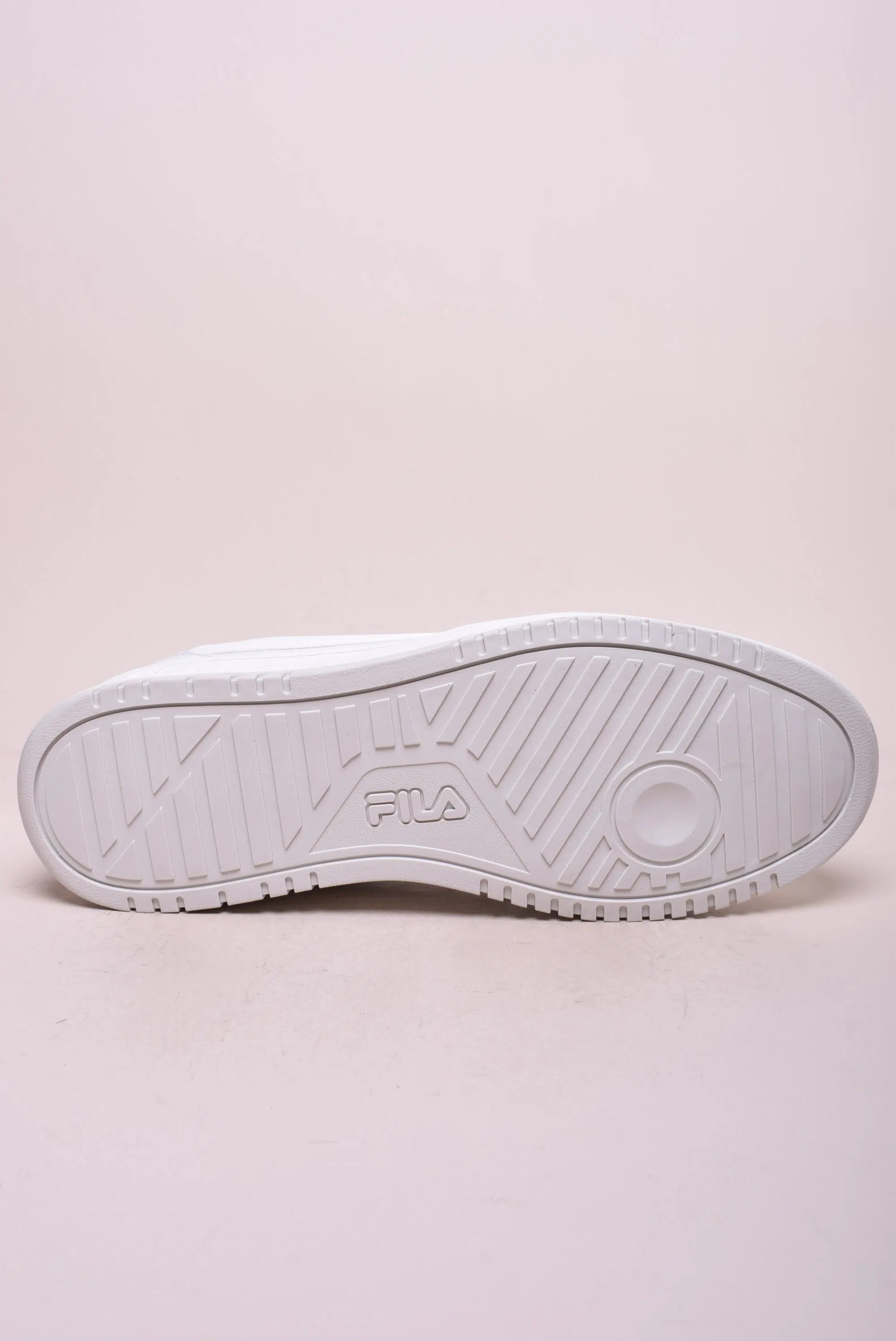 Sneakers barbati Rega NF [2]